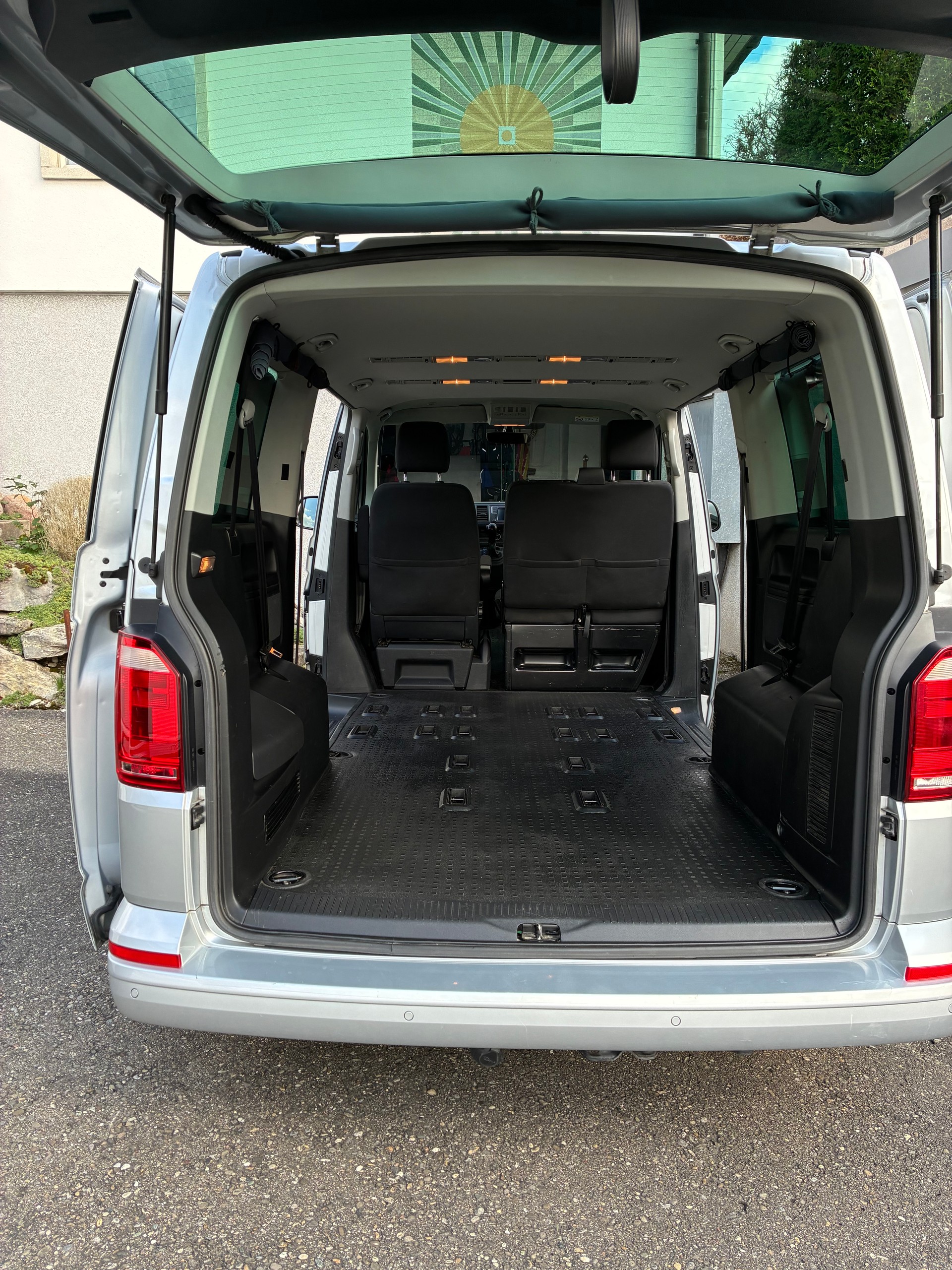 VW T6 Caravelle-image-6