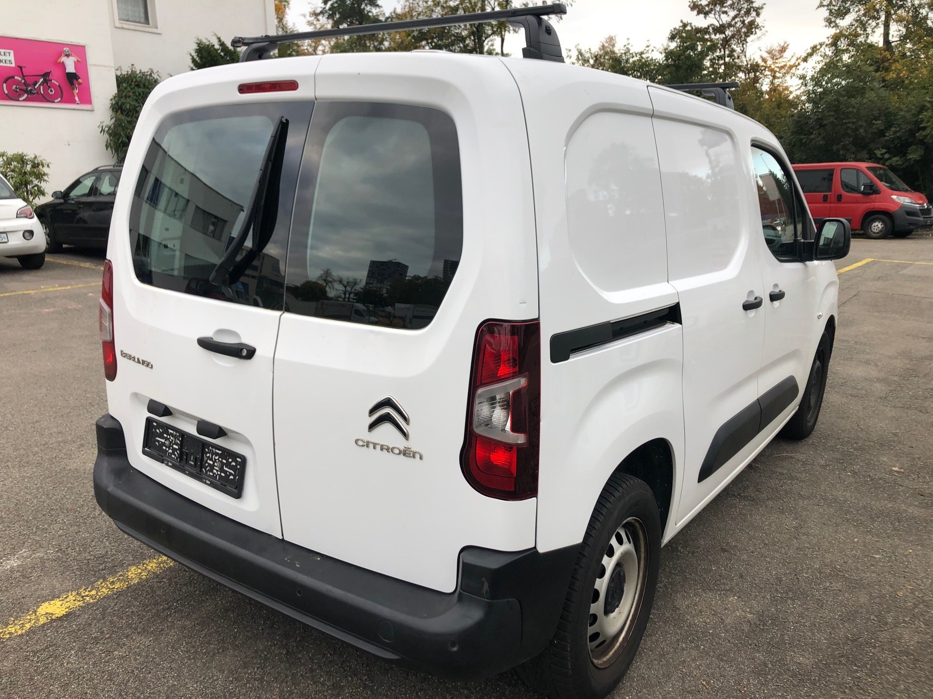 CITROEN Berlingo Van 1.6 Blue HDi 100 s/s Worker 1000kg-image-2
