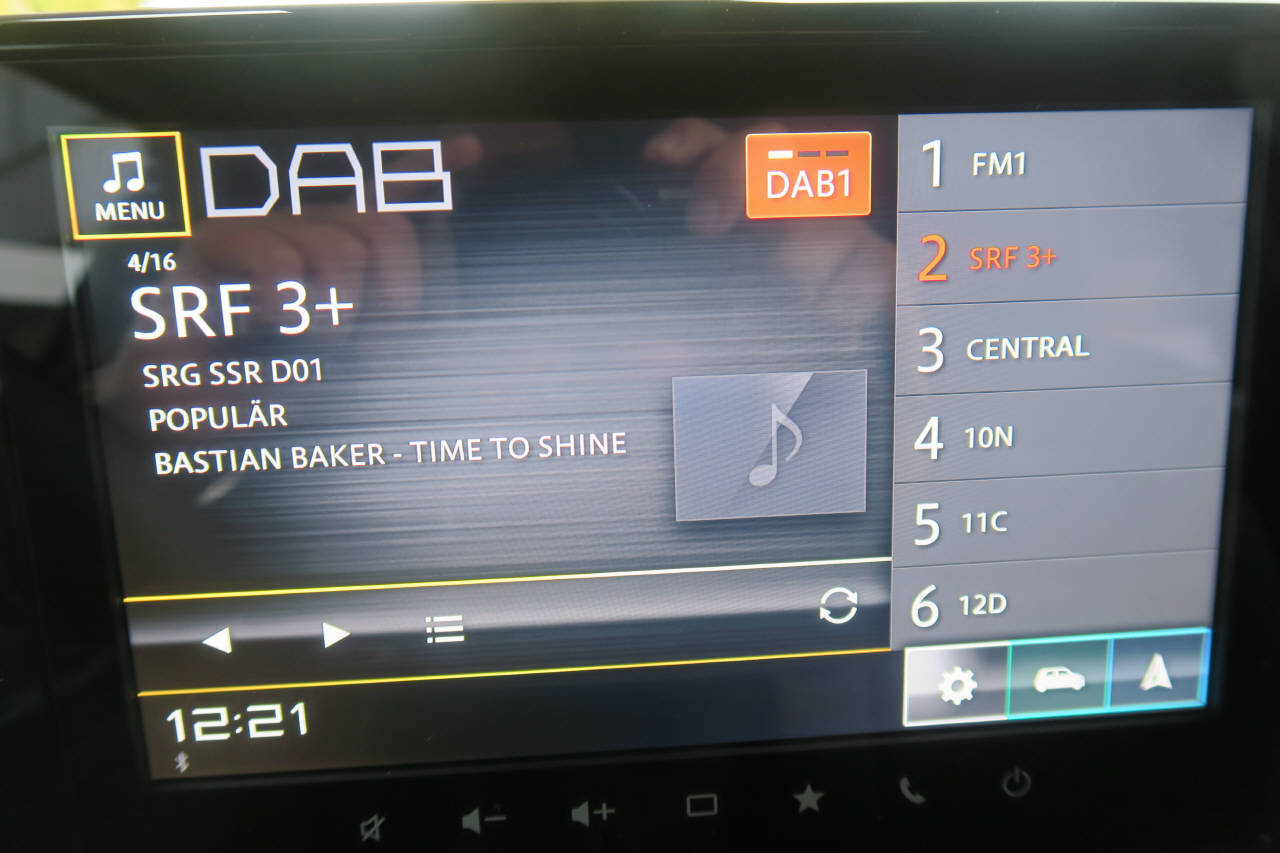 SUZUKI Swift 1.2 Compact+ Hybrid CVT-image-8