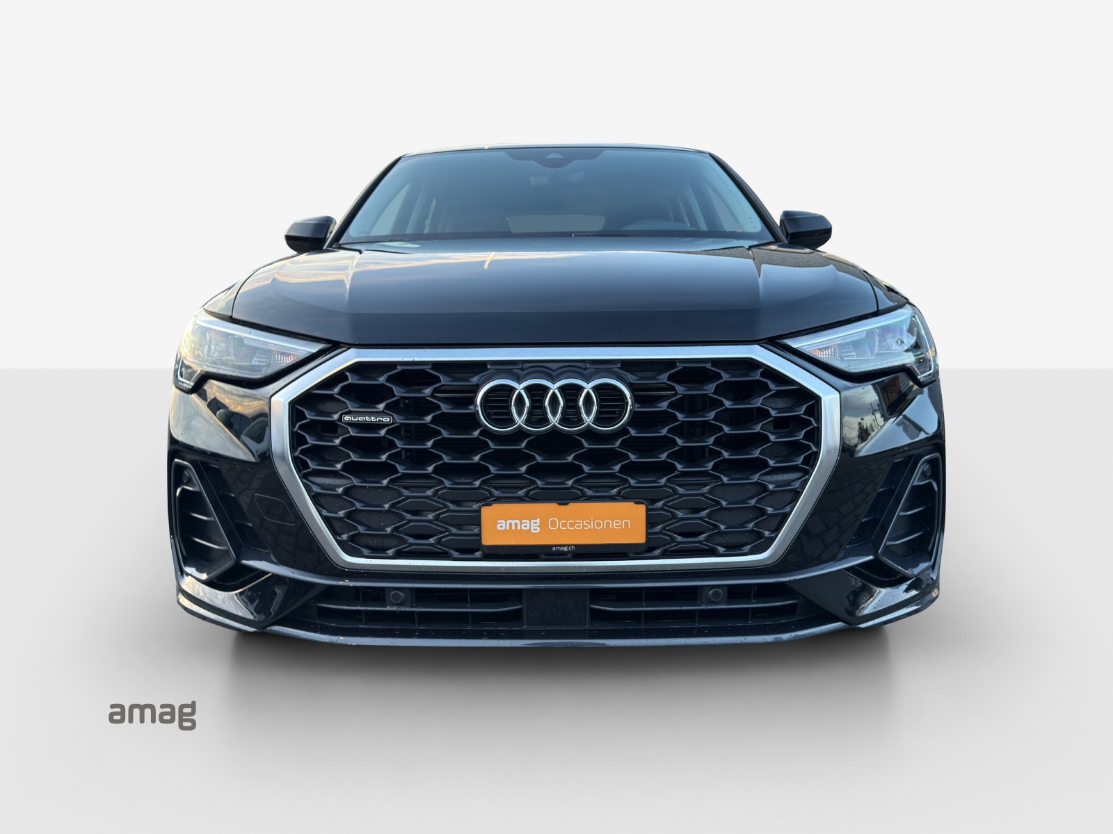 AUDI Q3 Sportback 45 TFSI quattro S-tronic-image-6