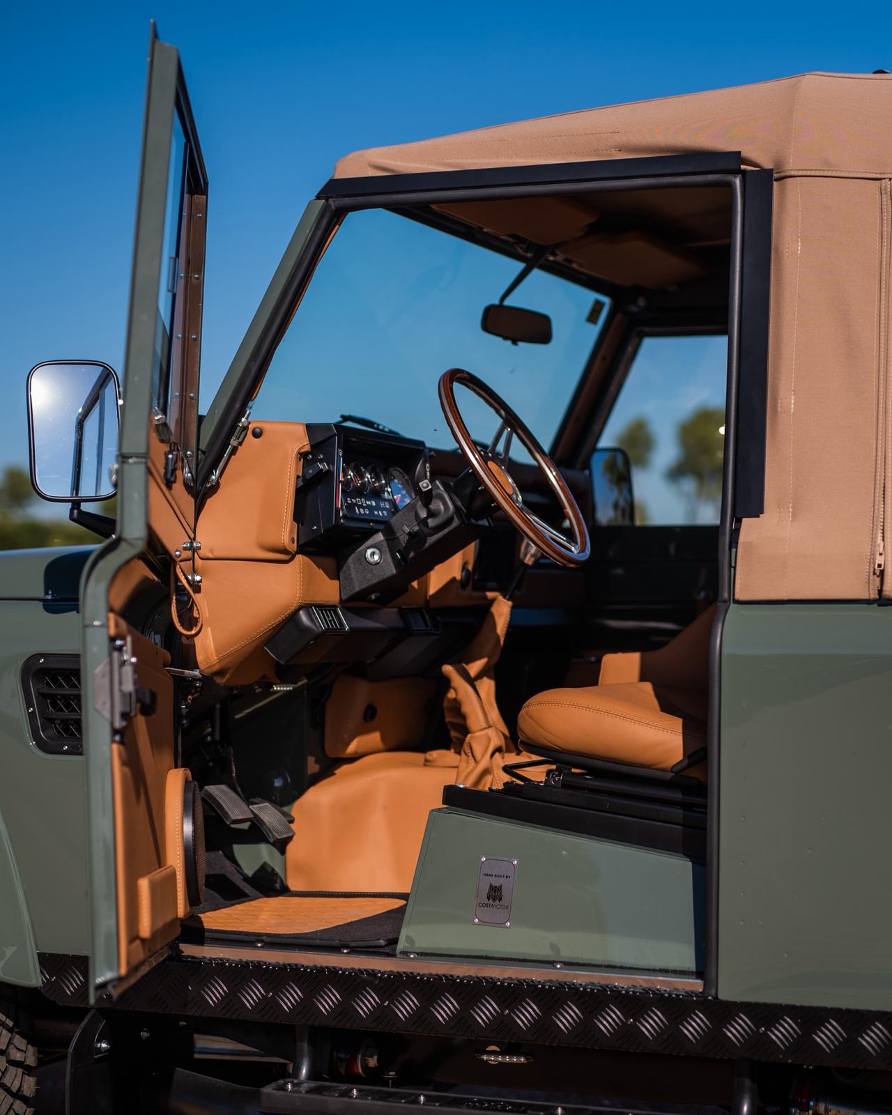 LAND ROVER Defender 90 SW 2.5 Td5-image-8