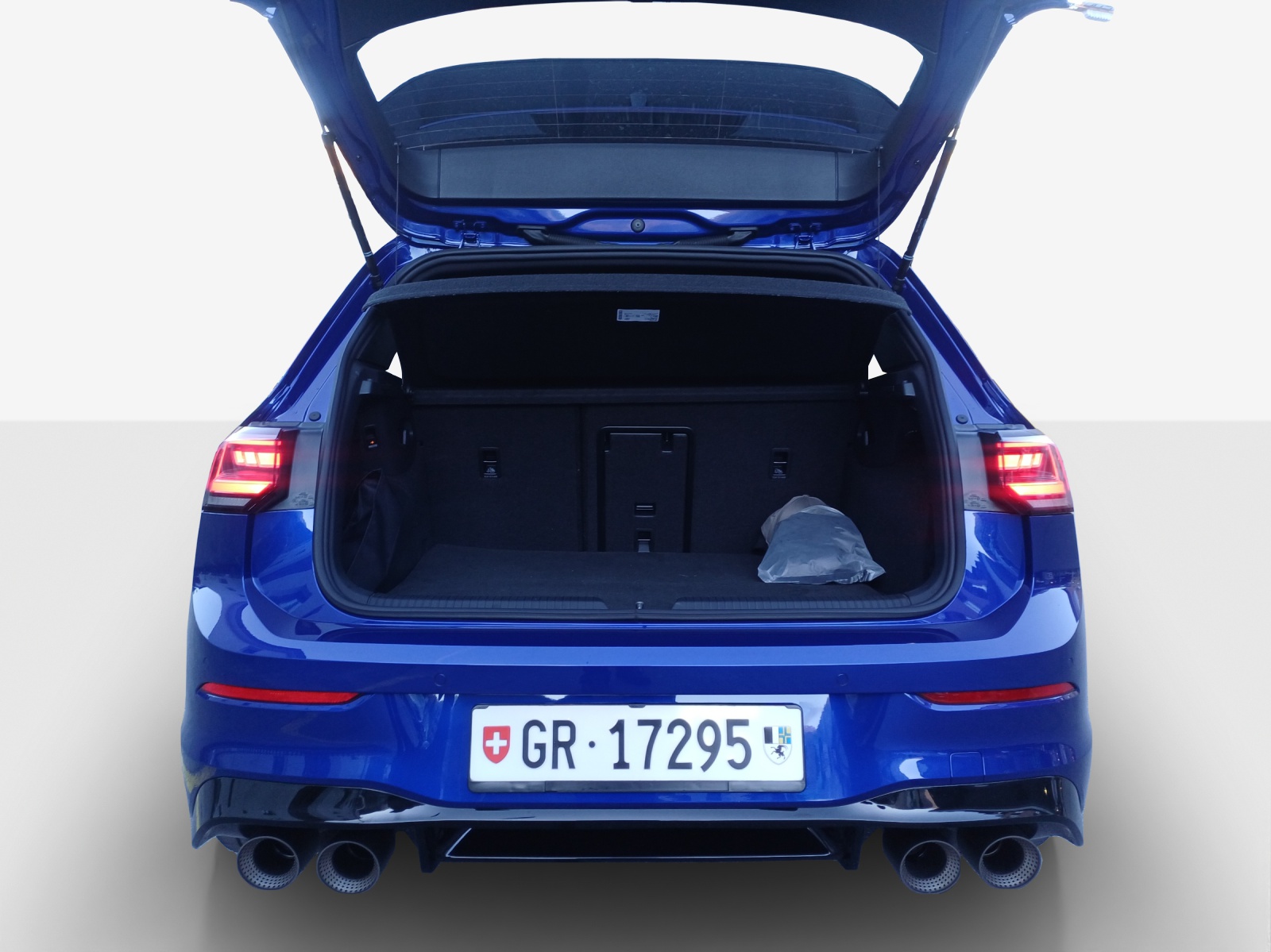 VW Golf 2.0 TSI R DSG 4 Motion-image-11