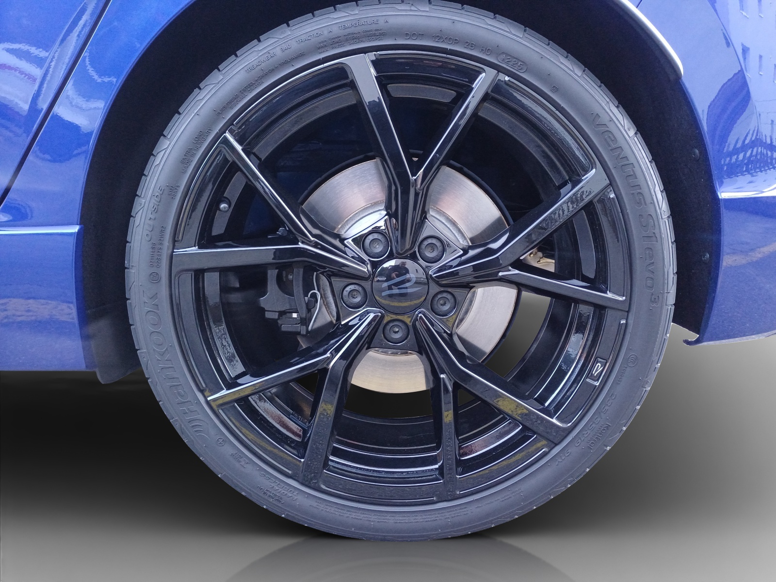 VW Golf 2.0 TSI R DSG 4 Motion-image-13