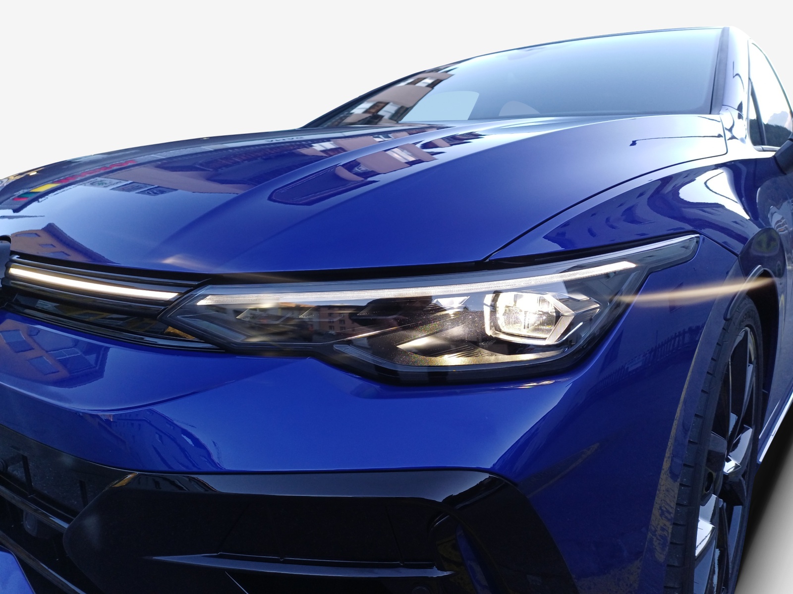 VW Golf 2.0 TSI R DSG 4 Motion-image-14