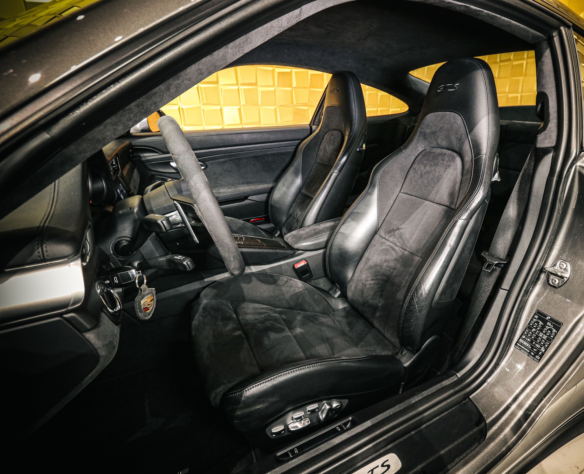 PORSCHE 911 991 Carrera GTS PDK-image-11