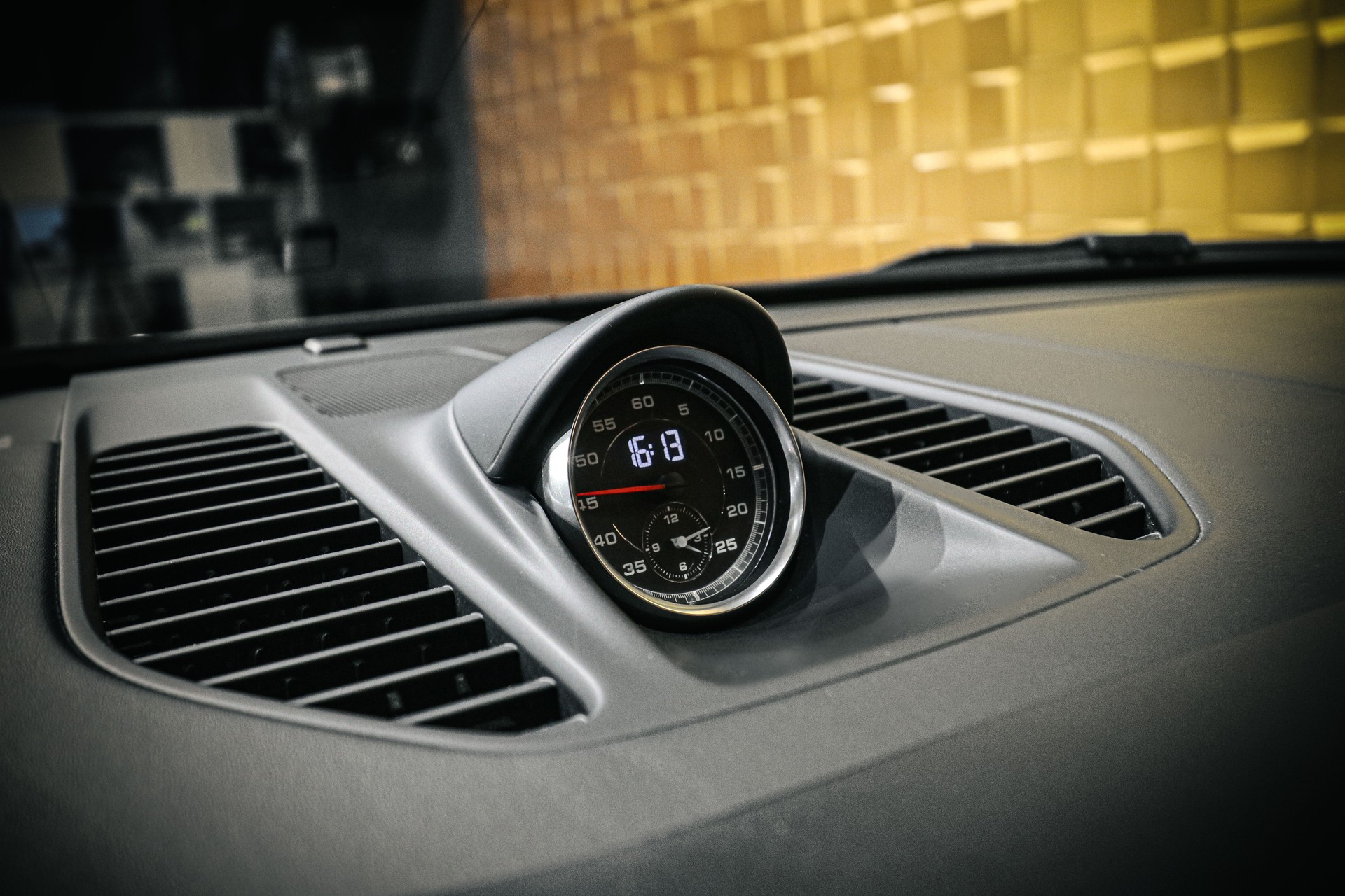 PORSCHE 911 991 Carrera GTS PDK-image-22