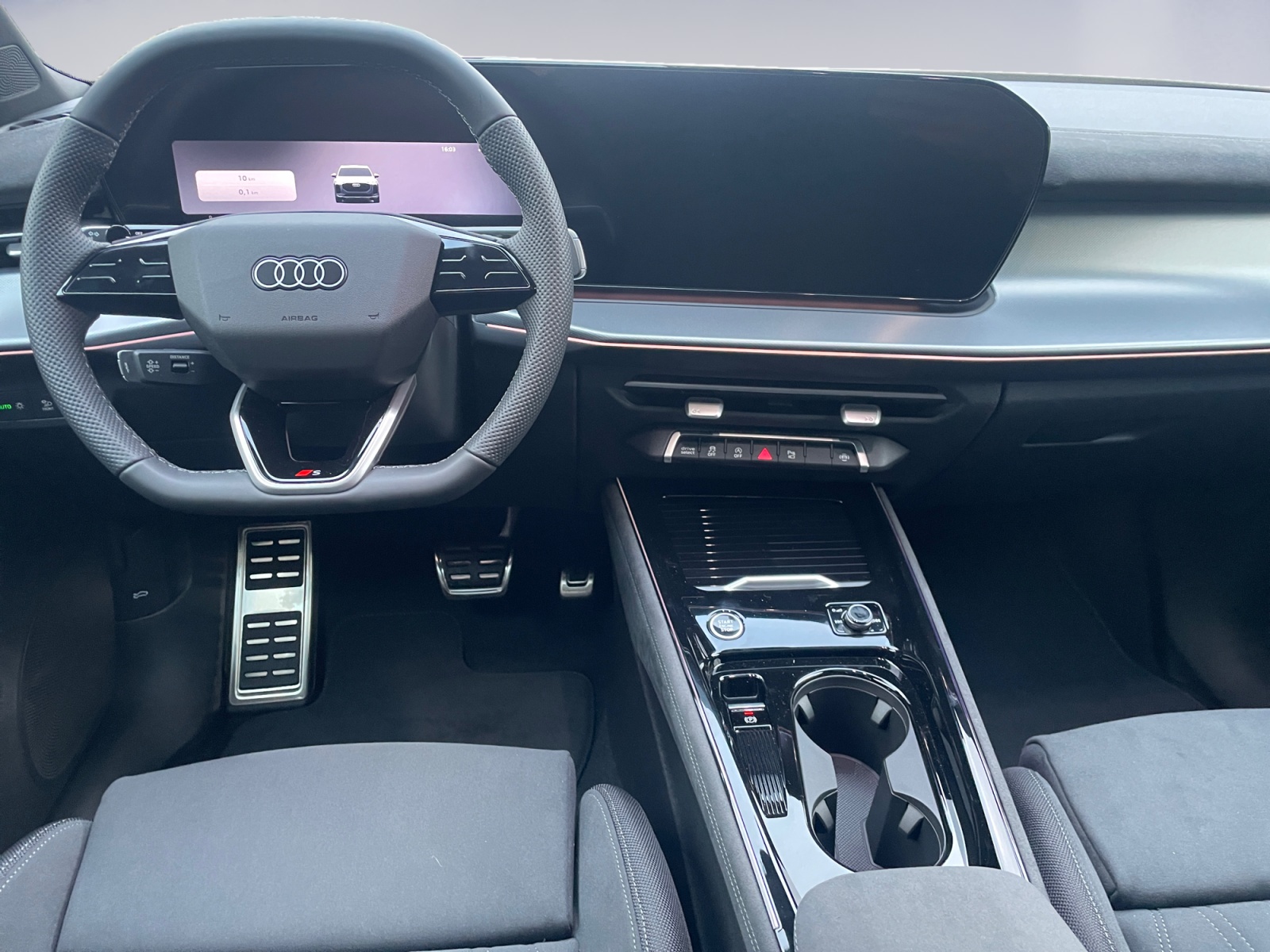 AUDI Q3 SUV 110 kW TFSI S tronic-image-9