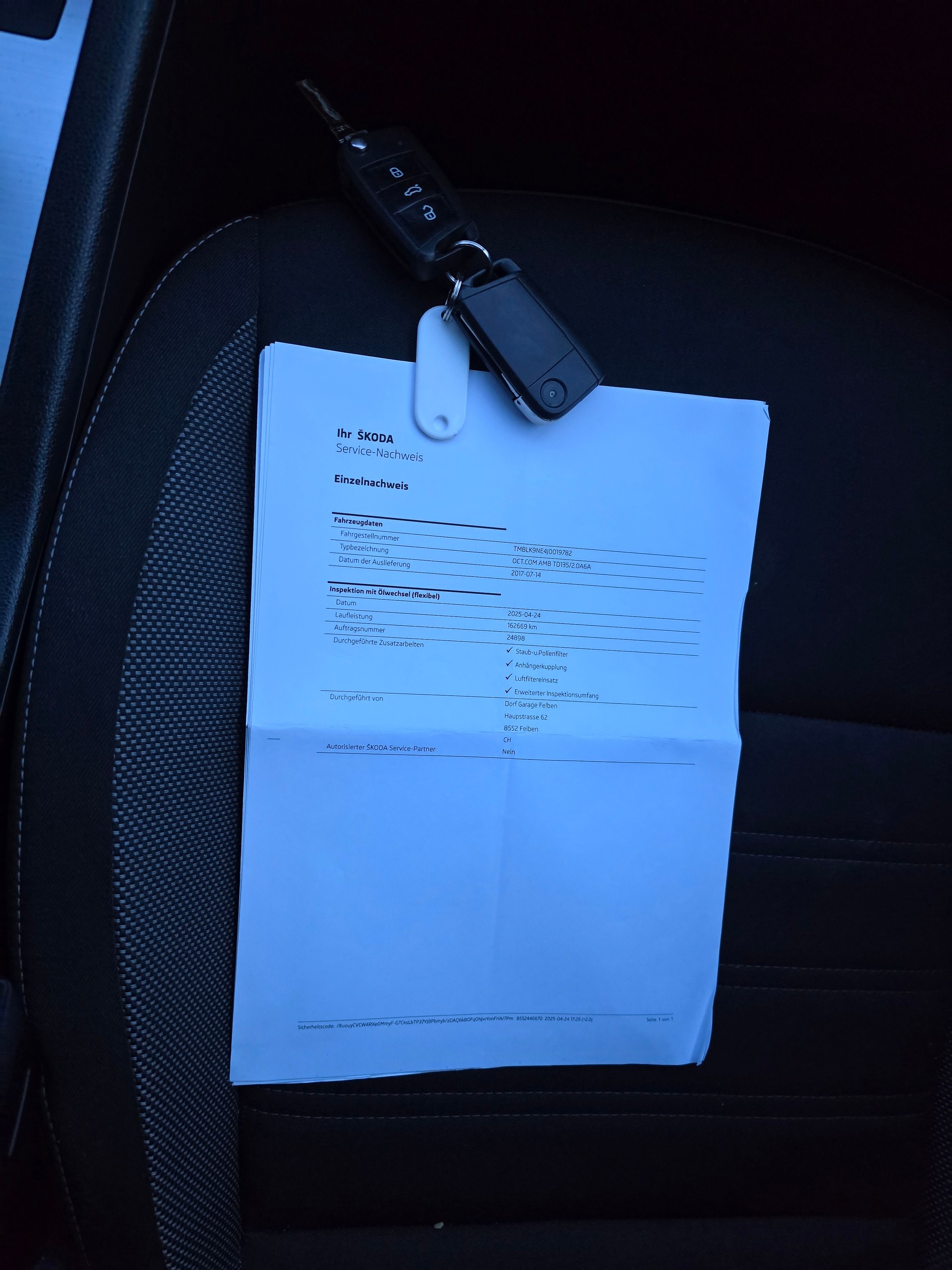 SKODA Octavia Combi 2.0 TDI Style 4x4 DSG-image-21