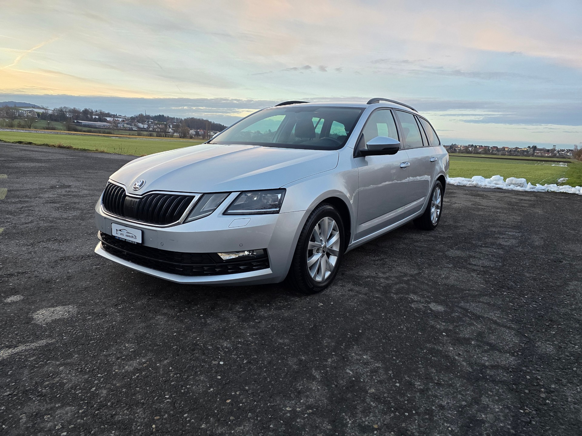 SKODA Octavia Combi 2.0 TDI Style 4x4 DSG-image-1