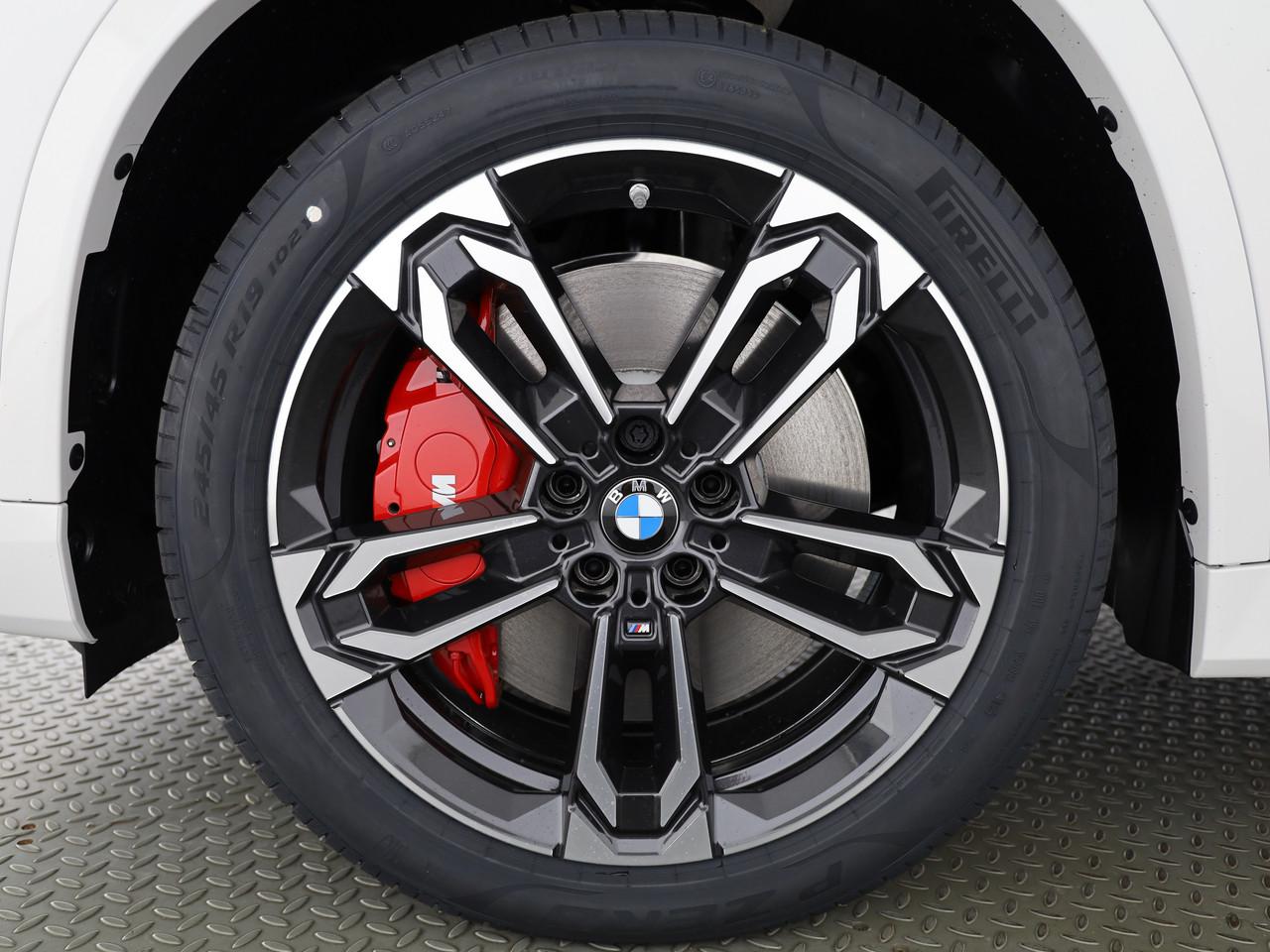 BMW X1 20i sDrive-image-26
