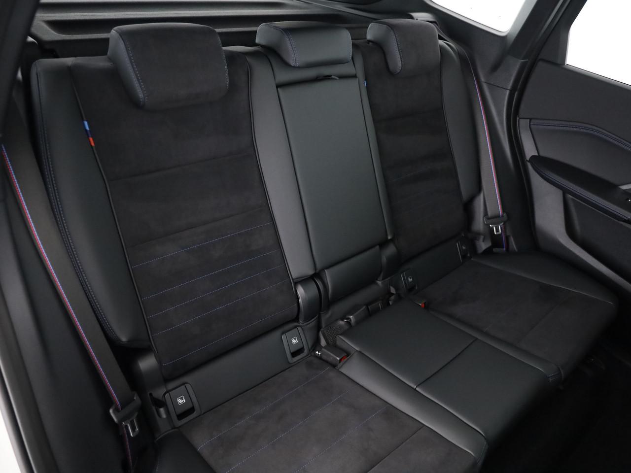 BMW X1 20i sDrive-image-23
