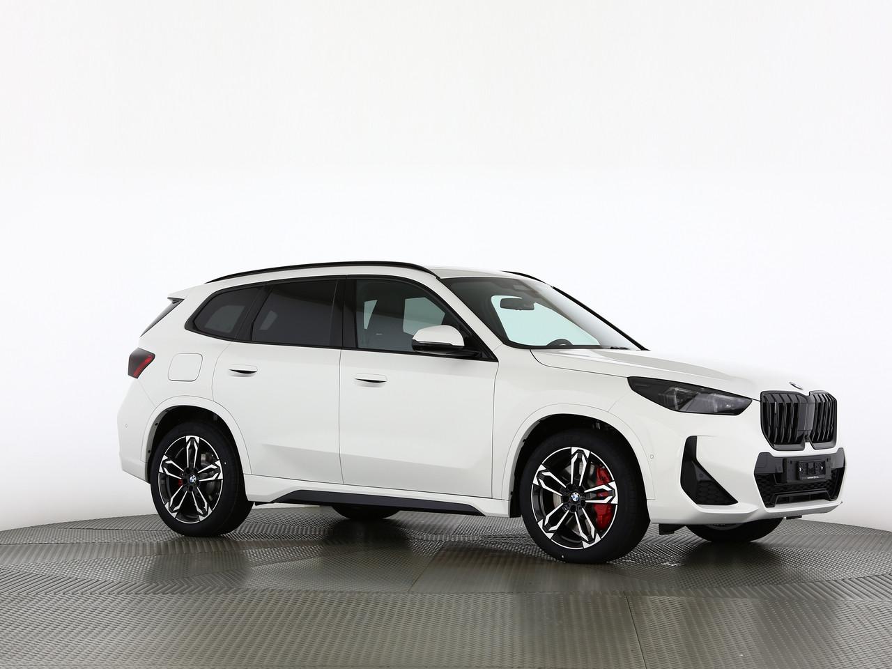 BMW X1 20i sDrive-image-18