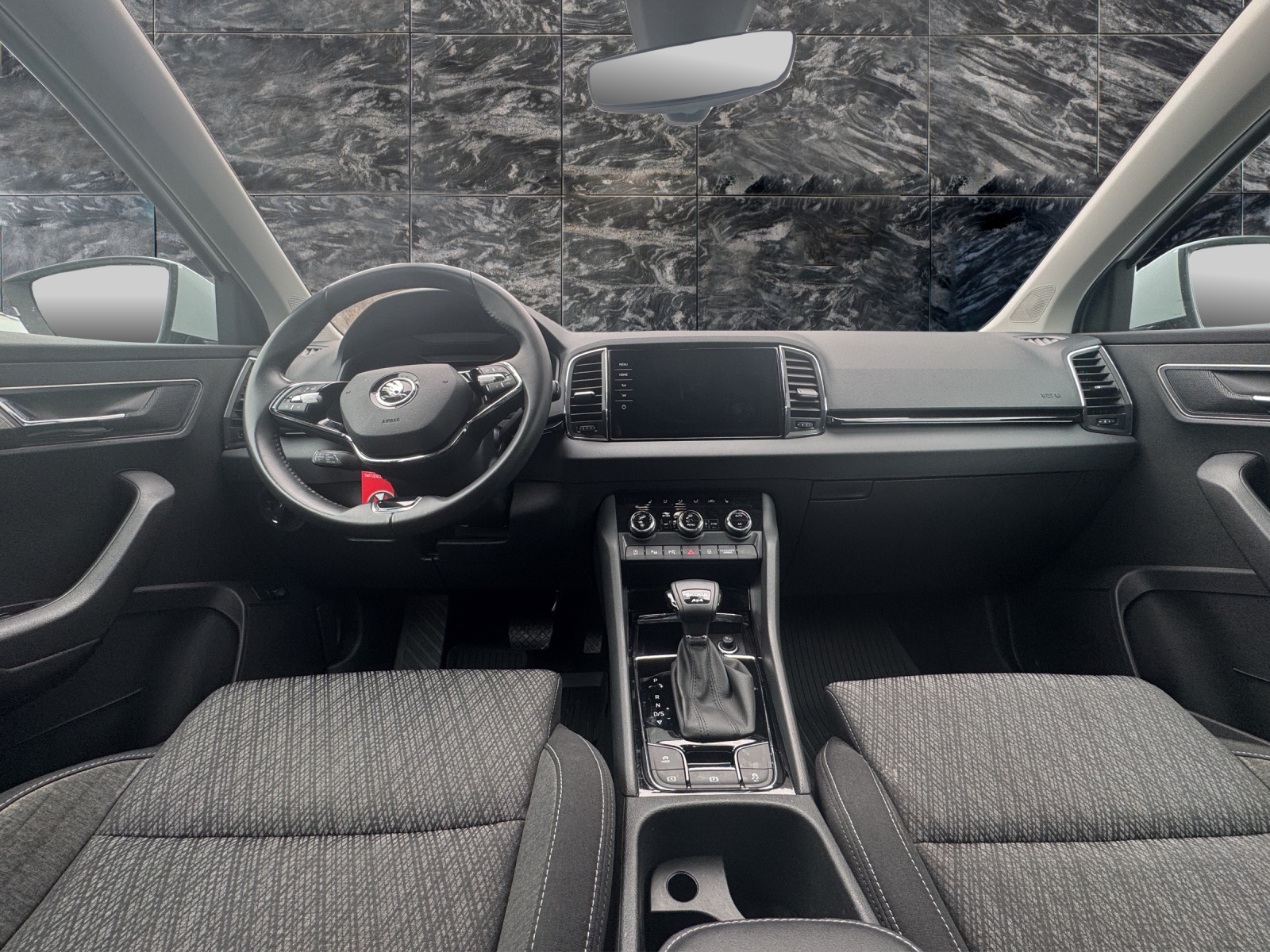 SKODA Karoq 2.0 TDI CR Style 4x4 DSG-image-10