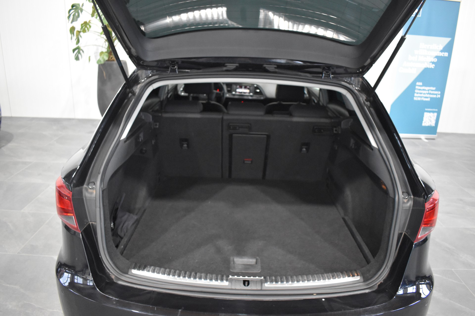 SEAT Leon ST 2.0 TDI FR 4Drive-image-15