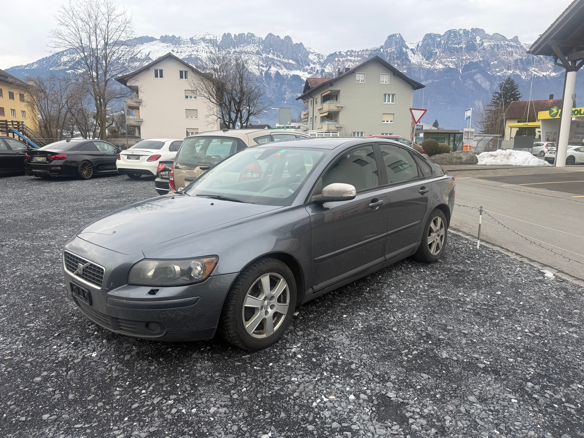 VOLVO S40 2.0D Summum-image-1