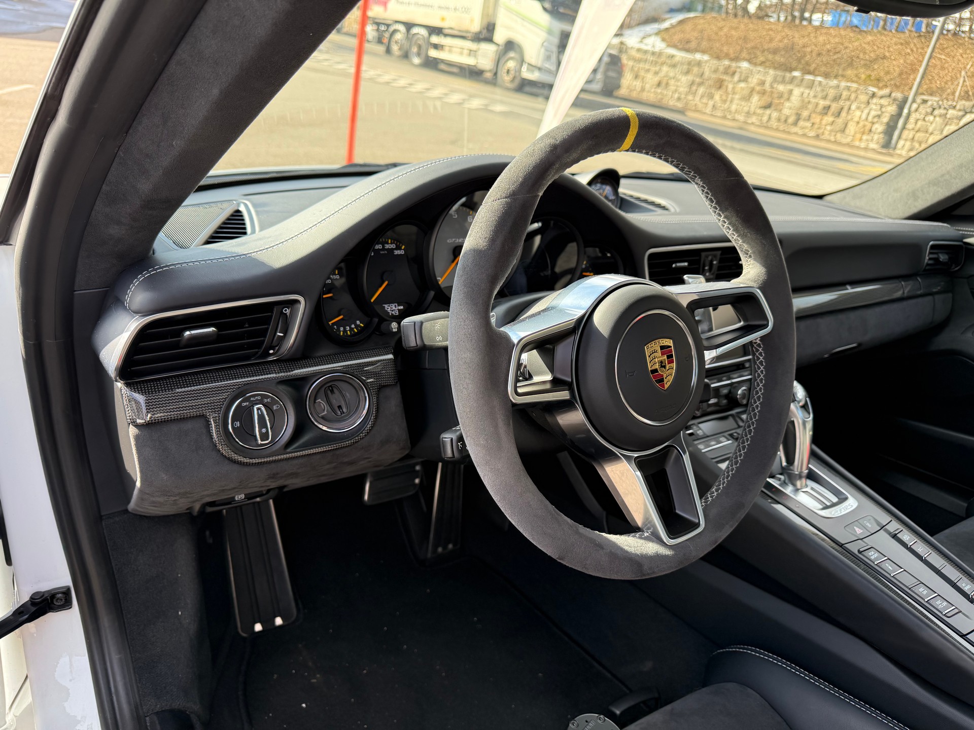 PORSCHE 911 GT3 RS PDK-image-9
