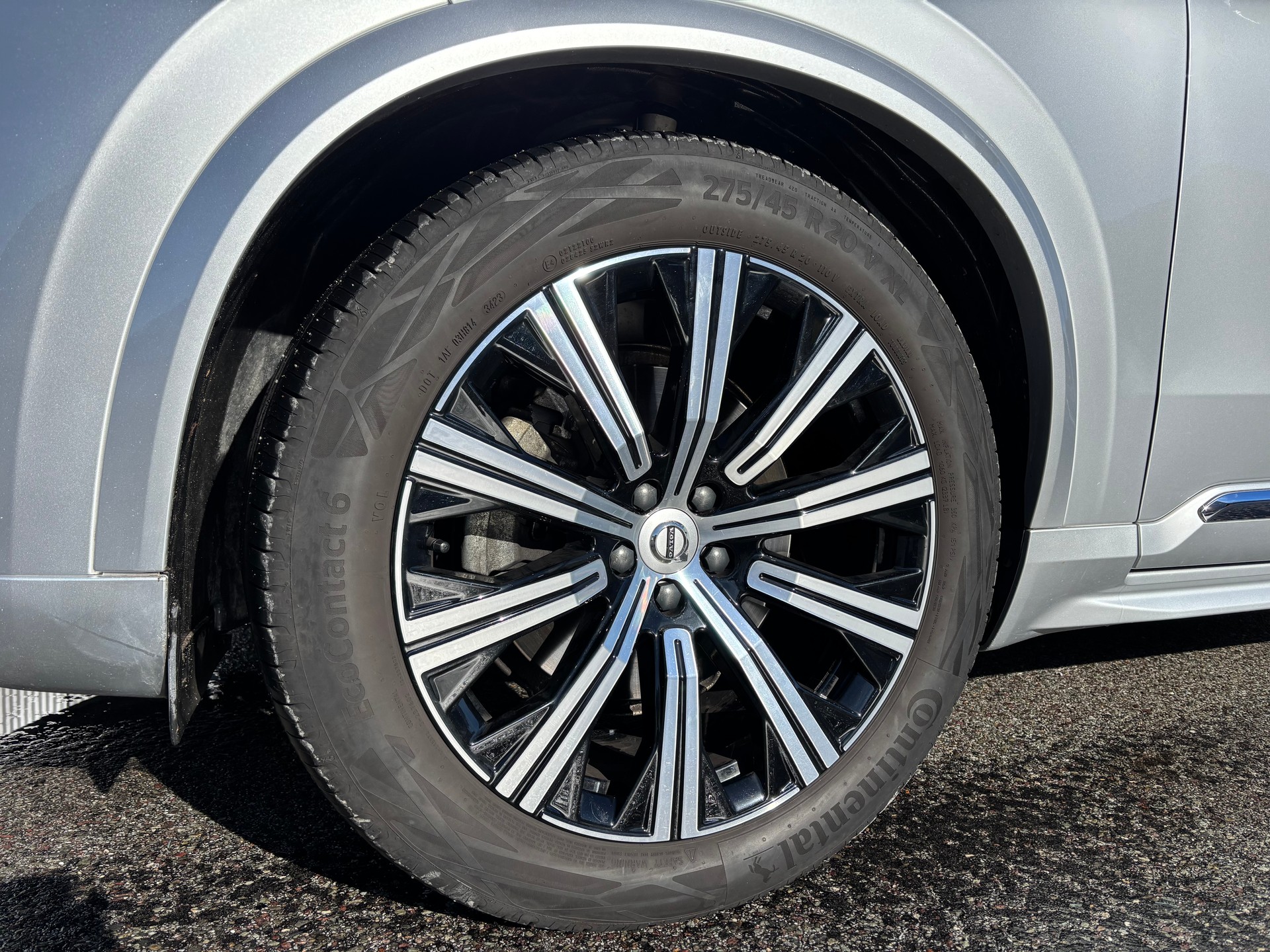 VOLVO XC90 B6 Benzin Mild Hybrid AWD Inscription Geartronic-image-14