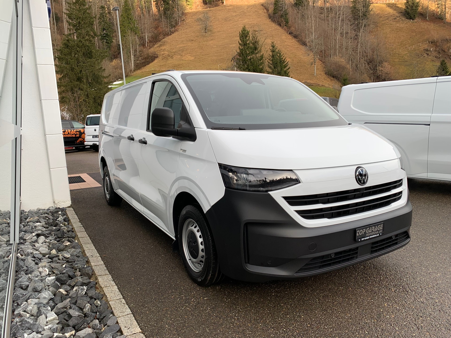 VW Transporter 2.0 TDI Lang Automat-showroom-element-2