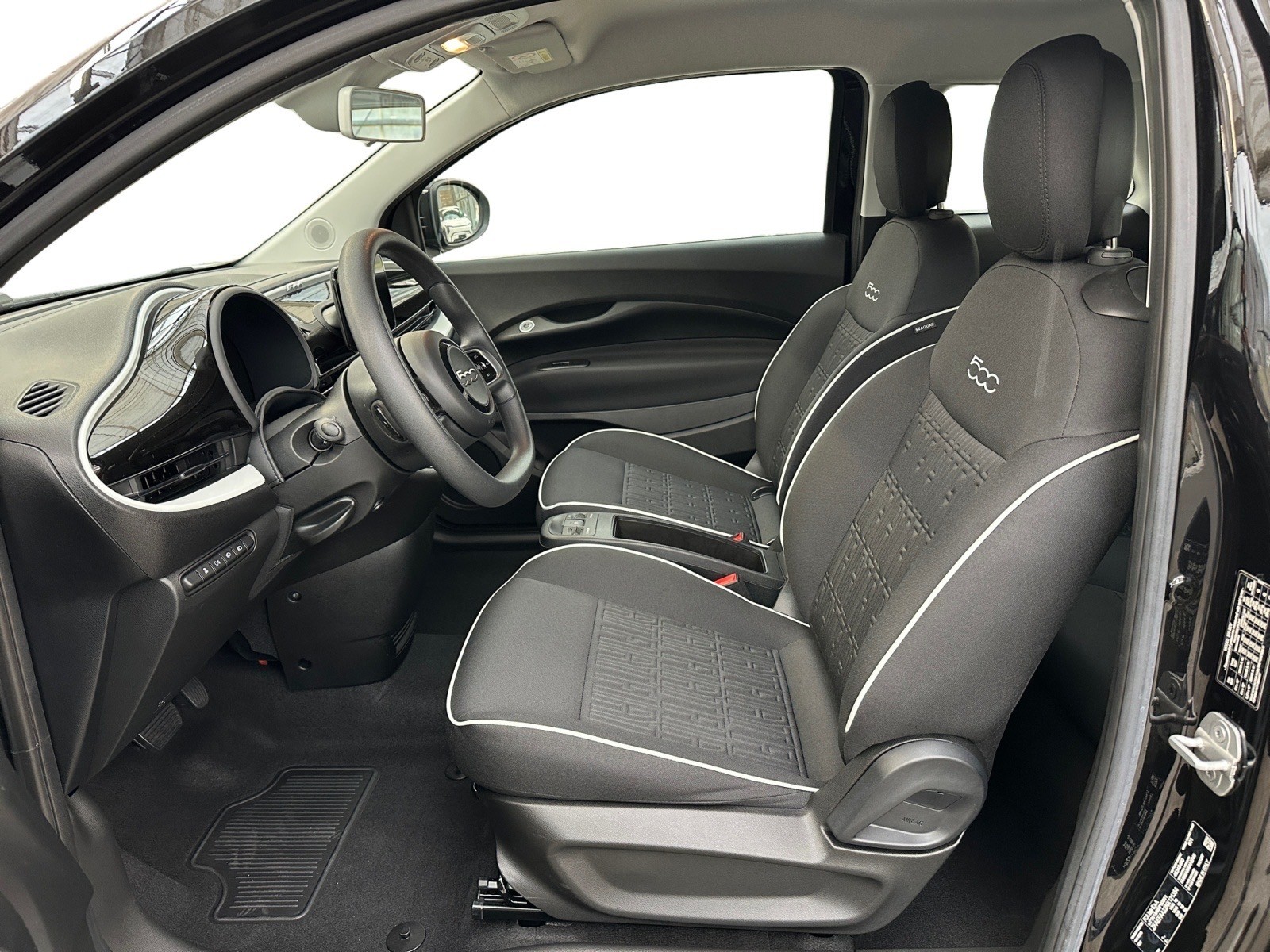 FIAT 500 electric 70 kW Cult-image-10