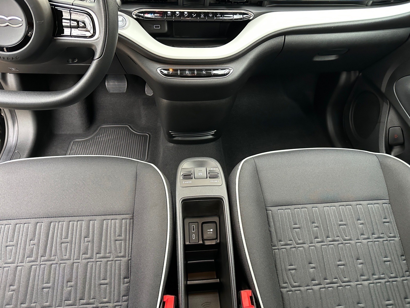FIAT 500 electric 70 kW Cult-image-15