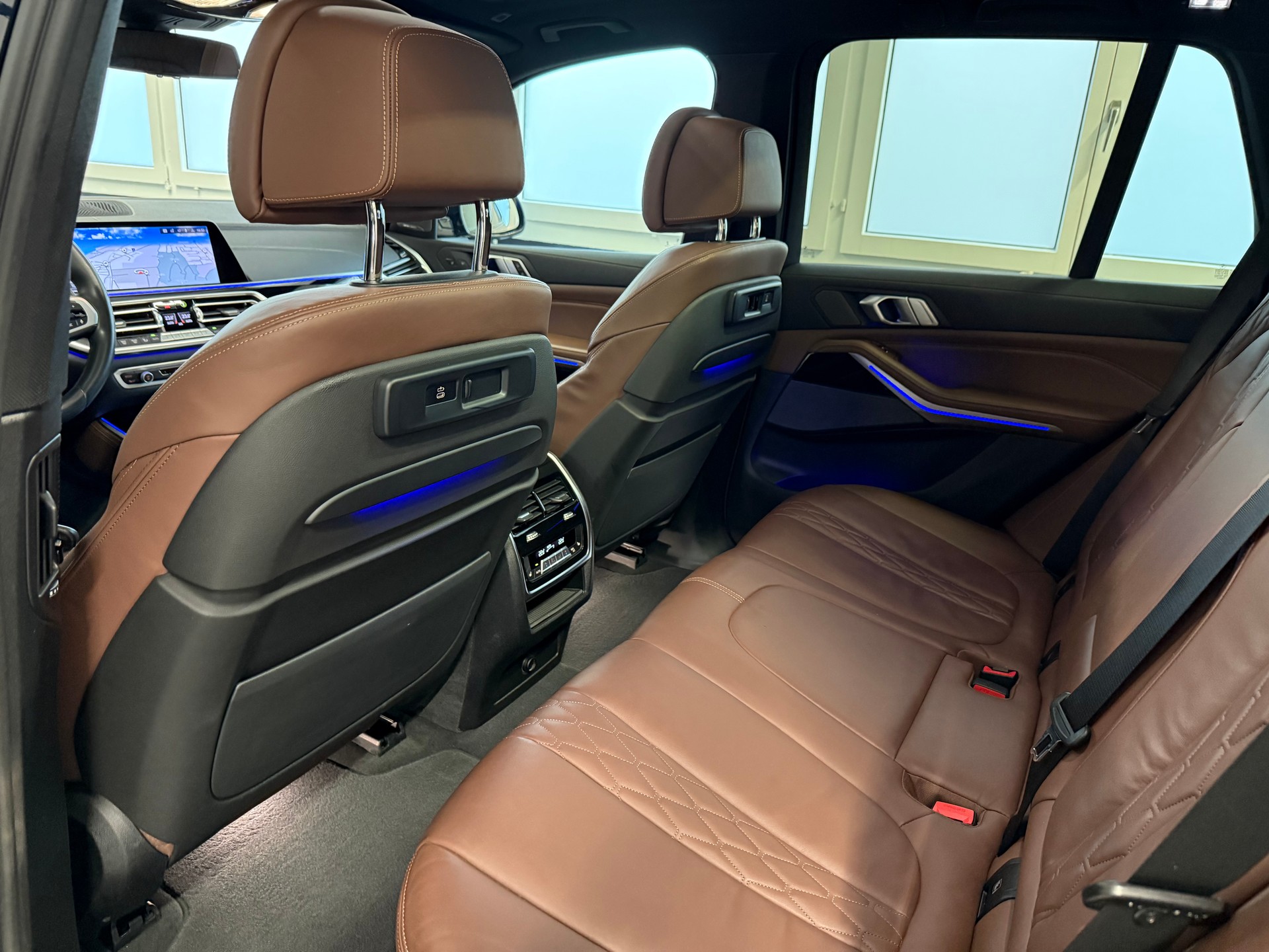 BMW X5 xDrive M50i Steptronic-image-20
