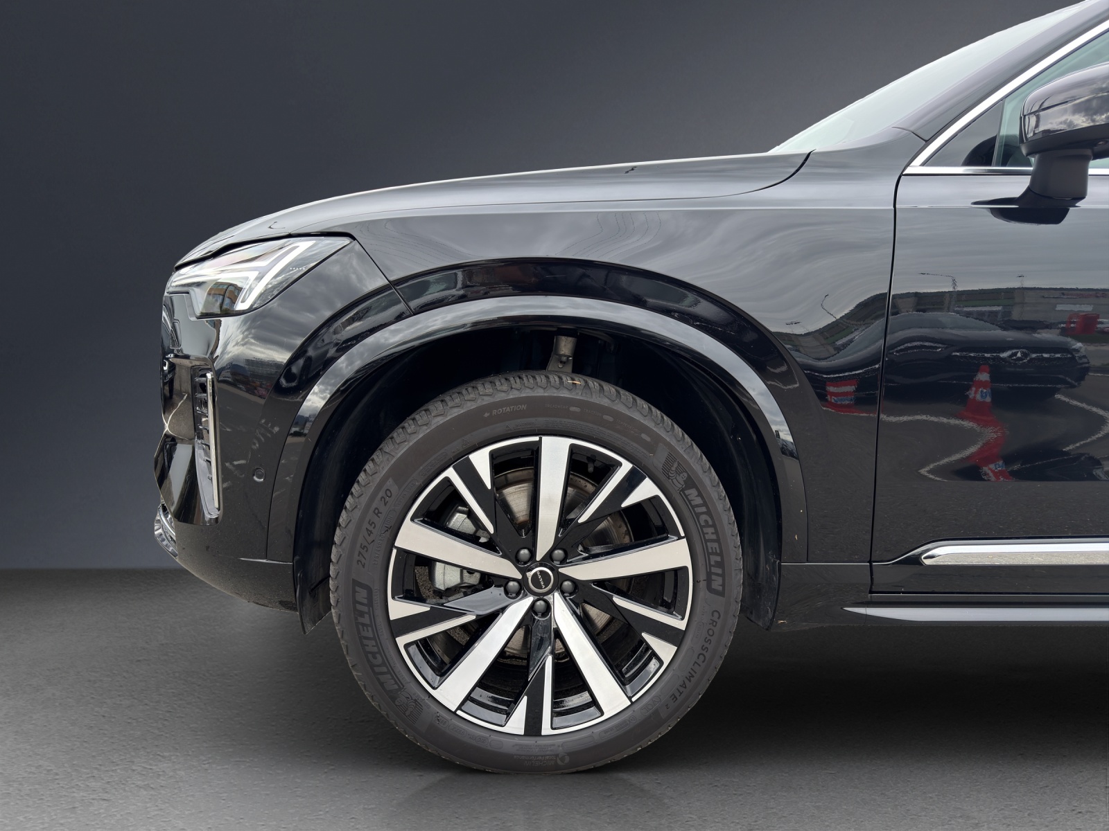 VOLVO XC90 B5 Benzin Mild Hybrid AWD Plus Bright Geartronic-image-9