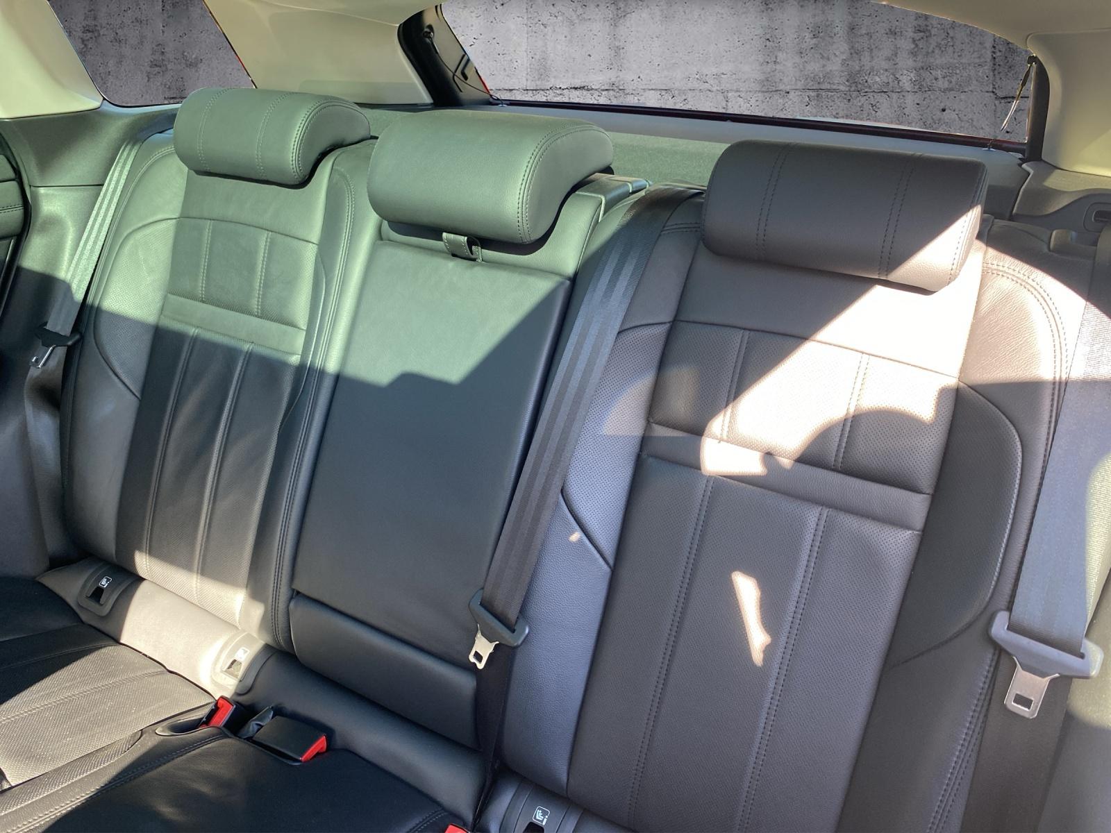 LAND ROVER Range Rover Evoque 2.0 T SE-image-7