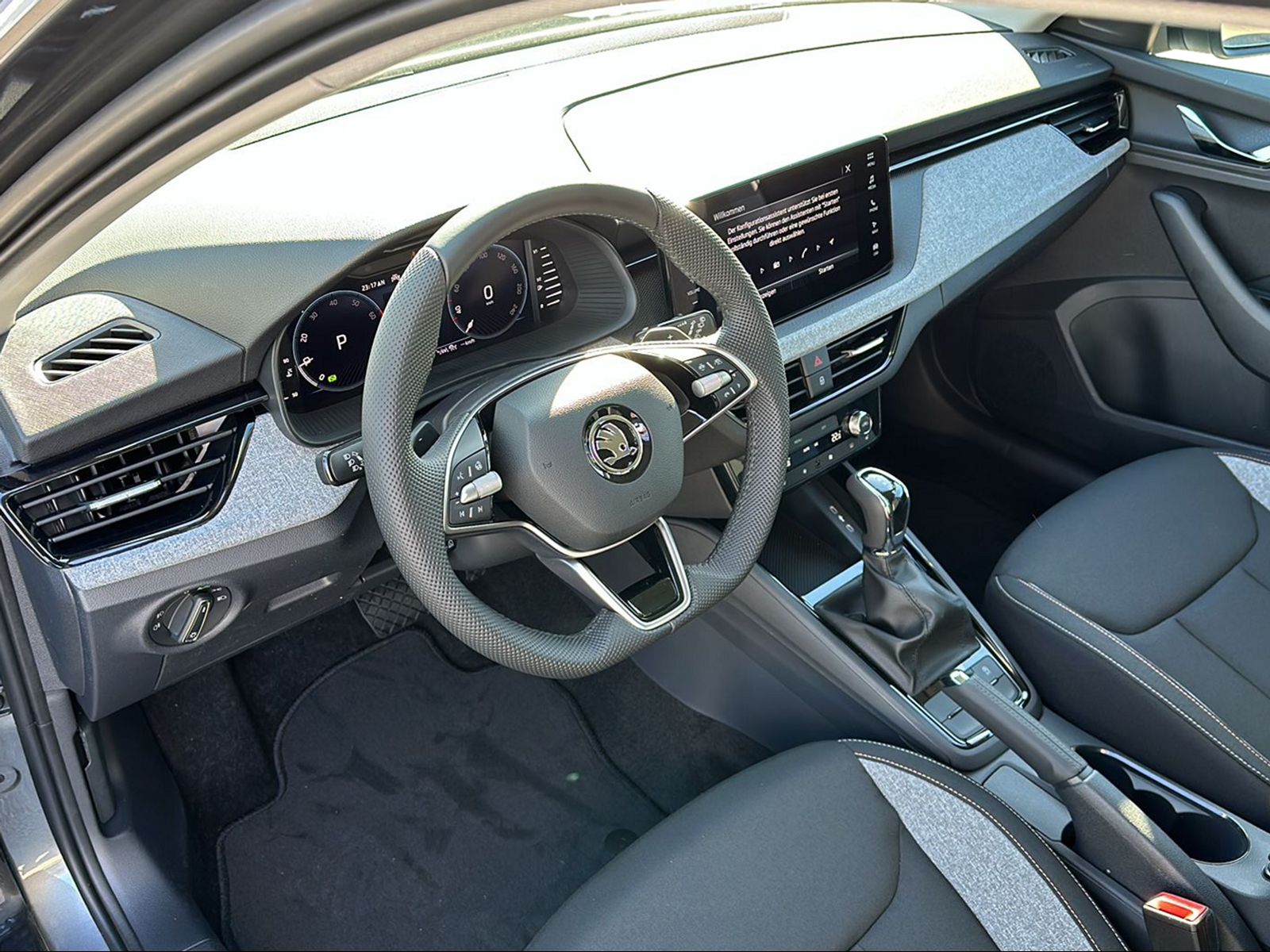 SKODA Kamiq 1.0 TSI Selection DSG-image-3