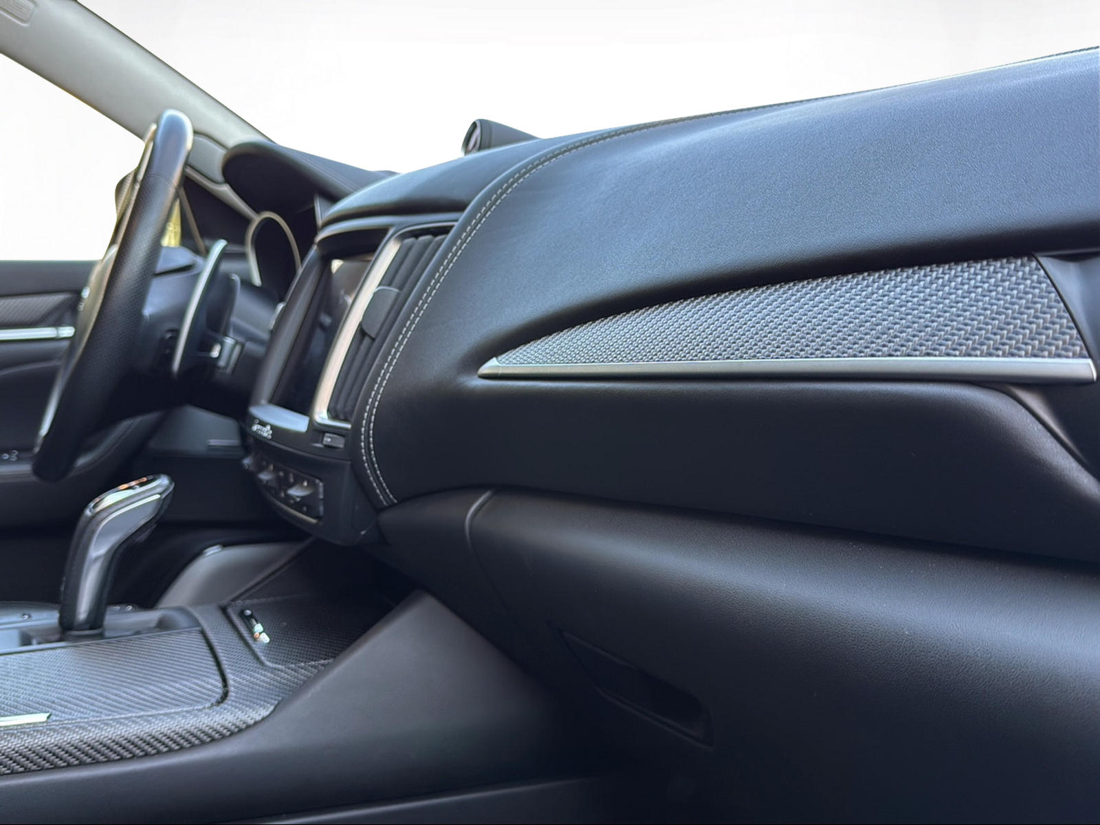 MASERATI Levante 3.8 V8 TROFEO Q4 Automatica-image-6