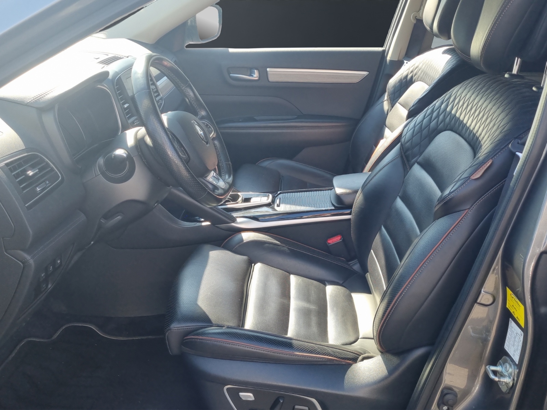 RENAULT Koleos 2.0 Blue dCi Initiale X-Tronic 4WD-image-6