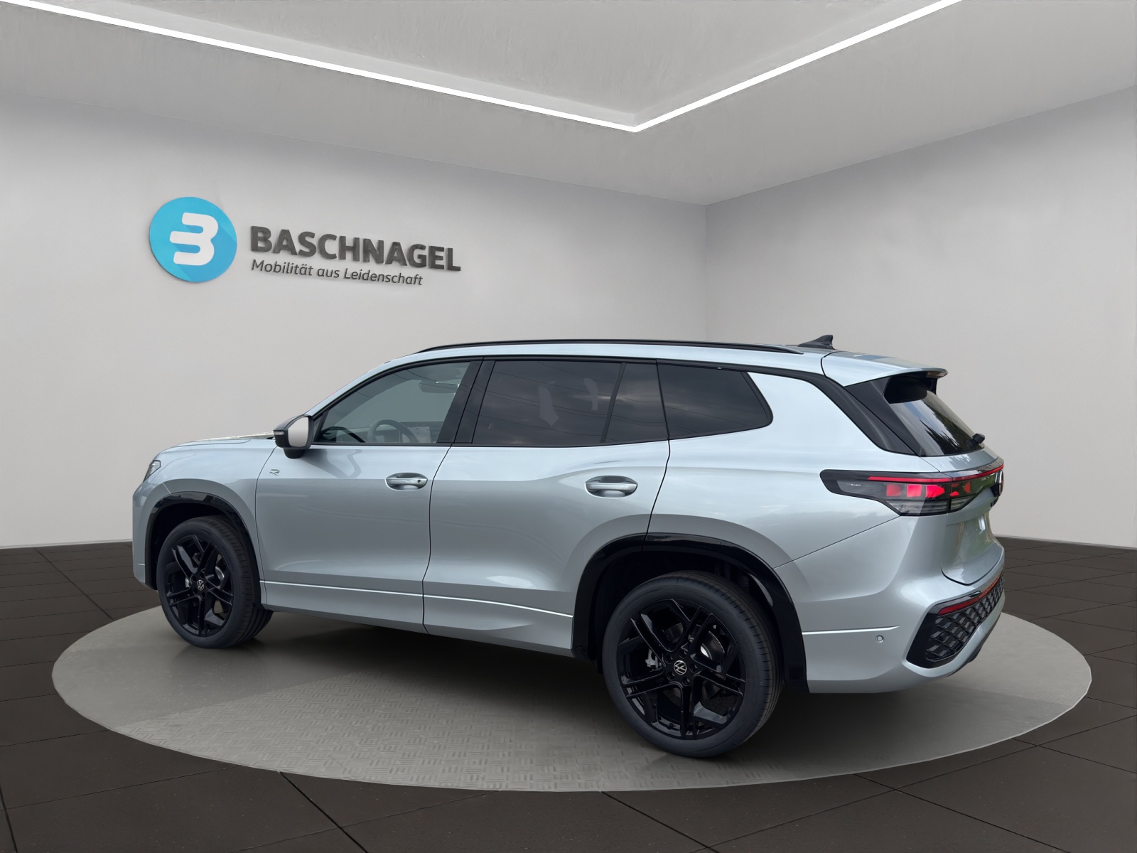 VW Tayron 2.0 TSI R-Line DSG 4Motion-showroom-element-2