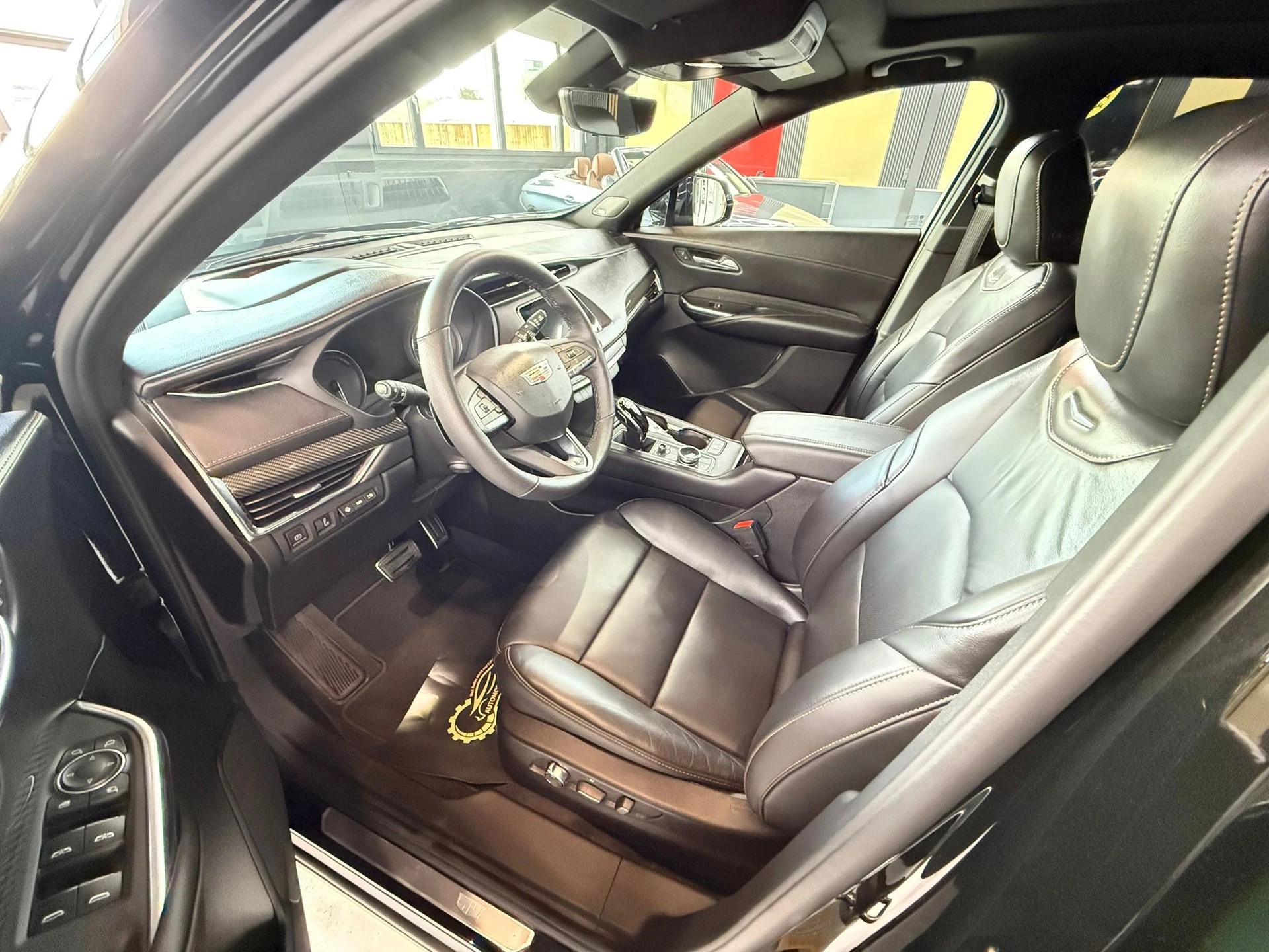 CADILLAC XT4 350T 2.0 Sport AWD Automat-image-8