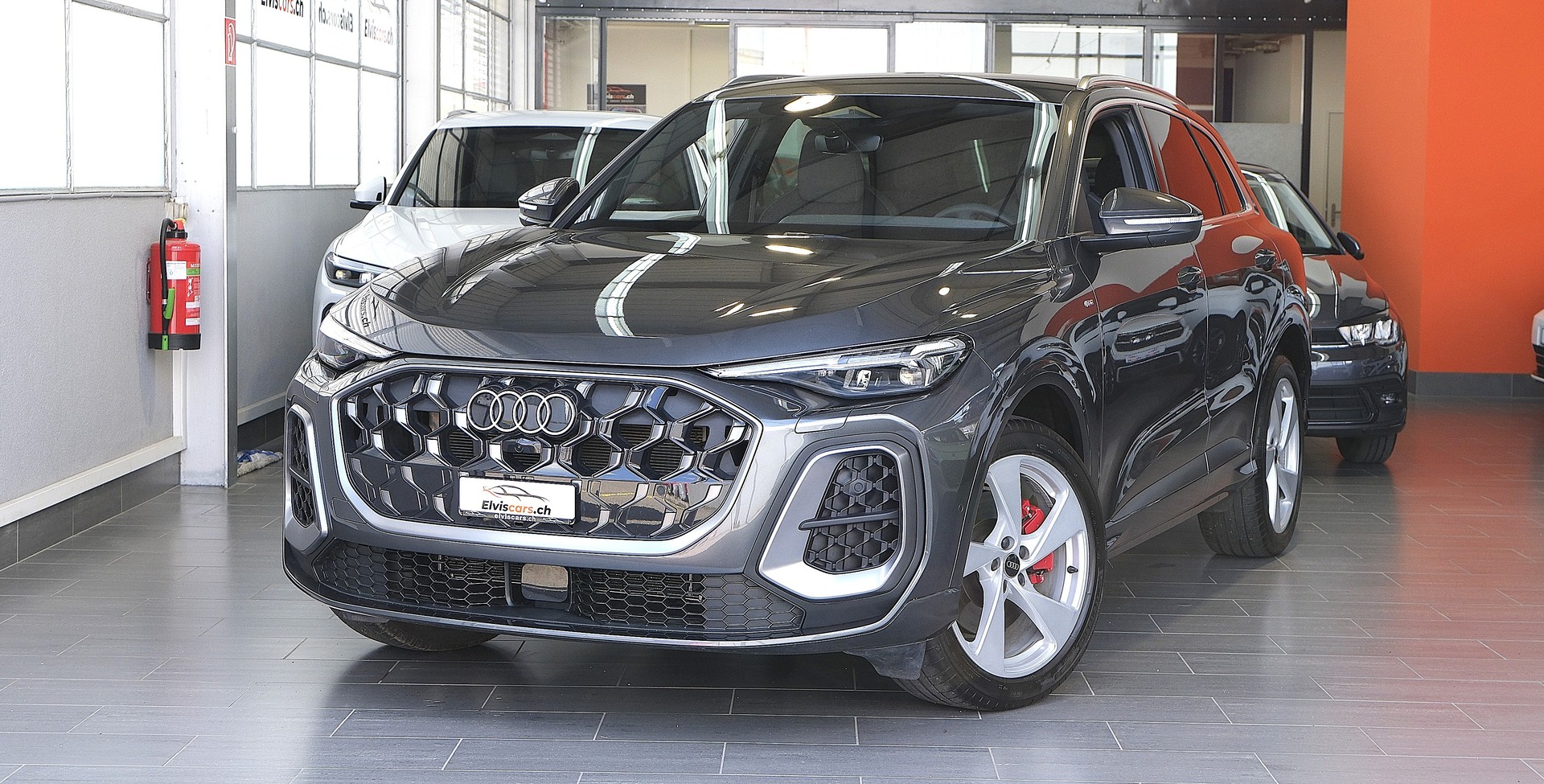 AUDI Q5 TDI quattro S line 150 kW S-tronic-image-0