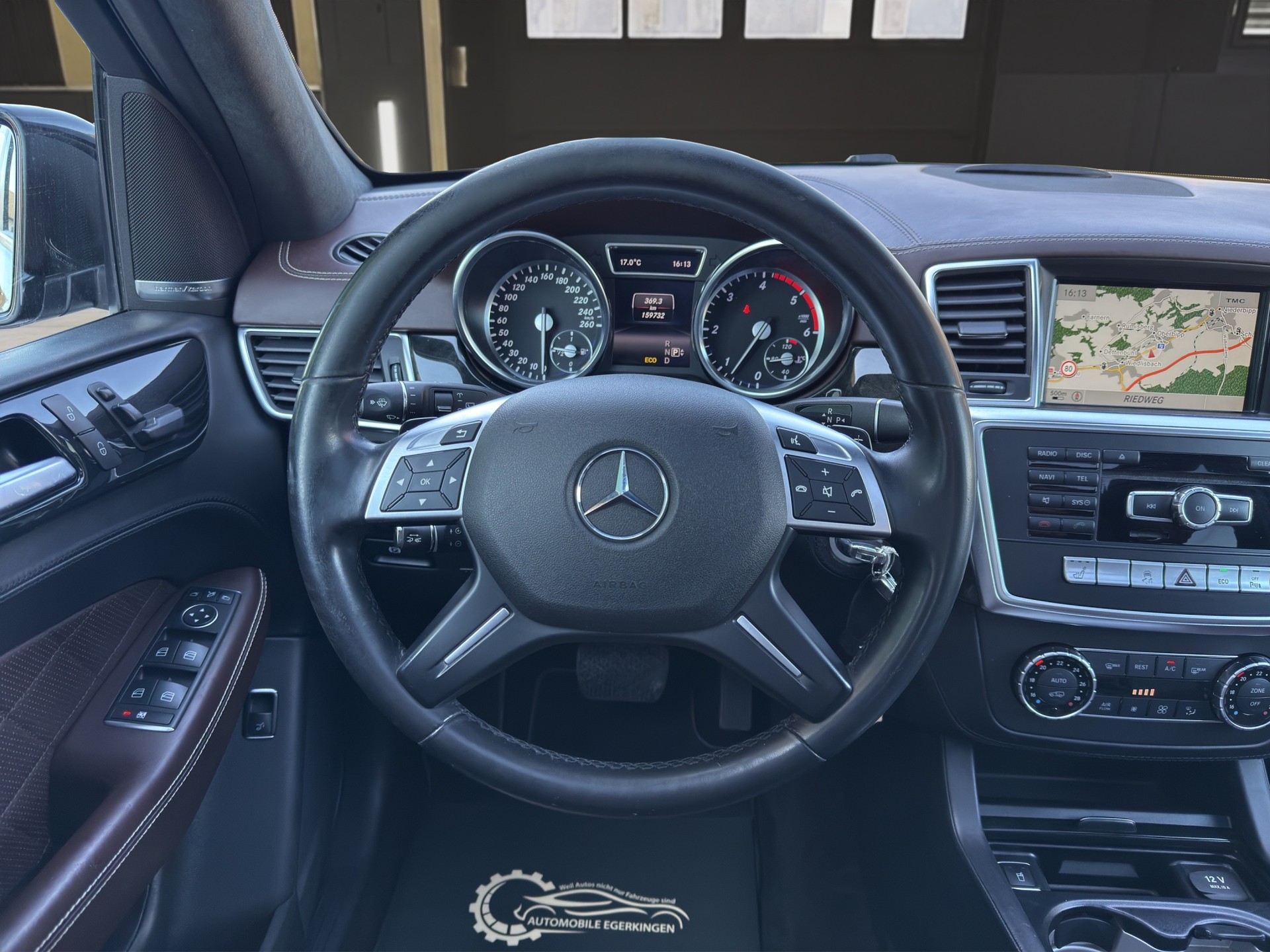 MERCEDES-BENZ ML 350 CDI BlueTec AMG Line-image-11