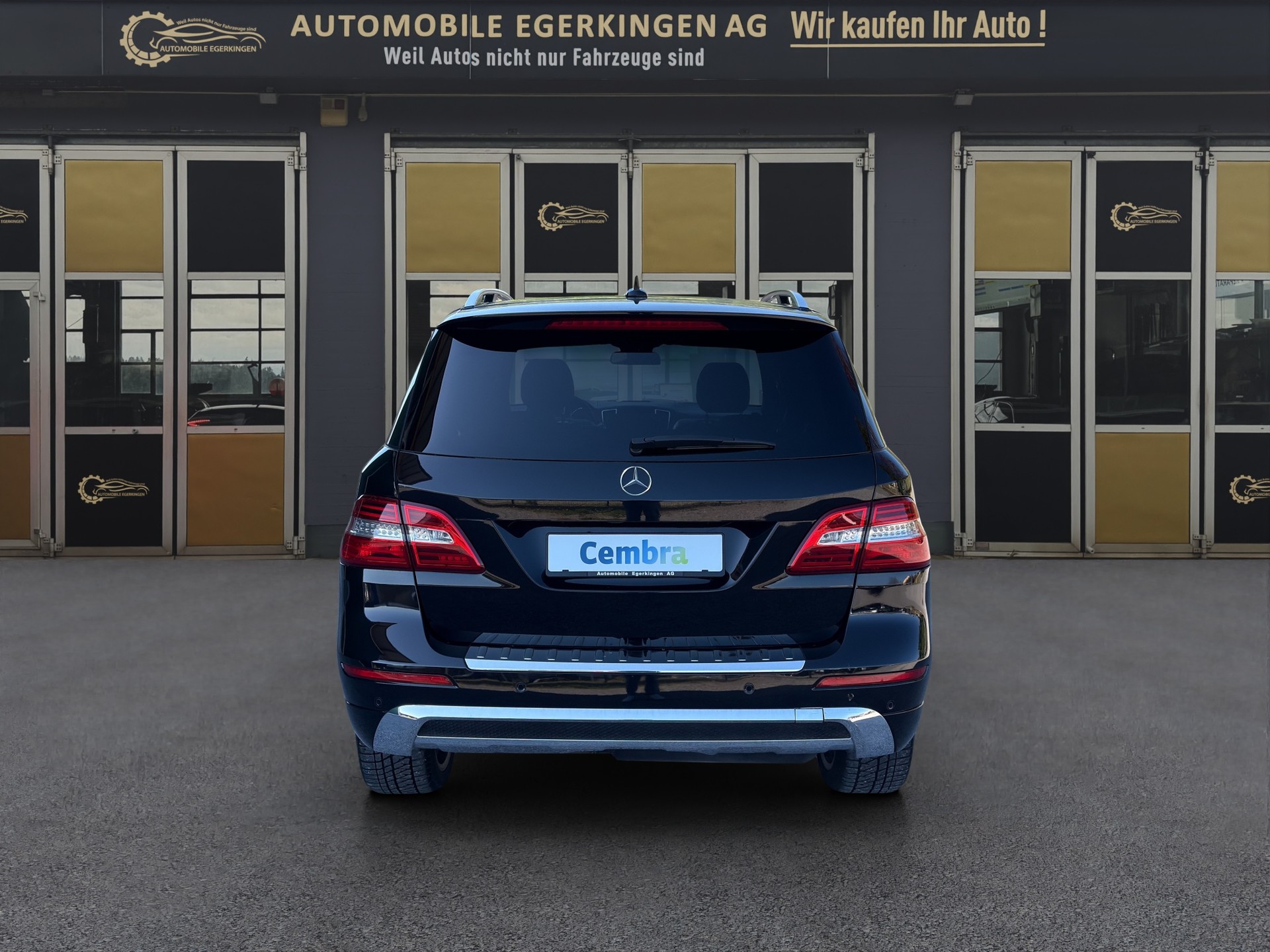 MERCEDES-BENZ ML 350 CDI BlueTec AMG Line-image-5