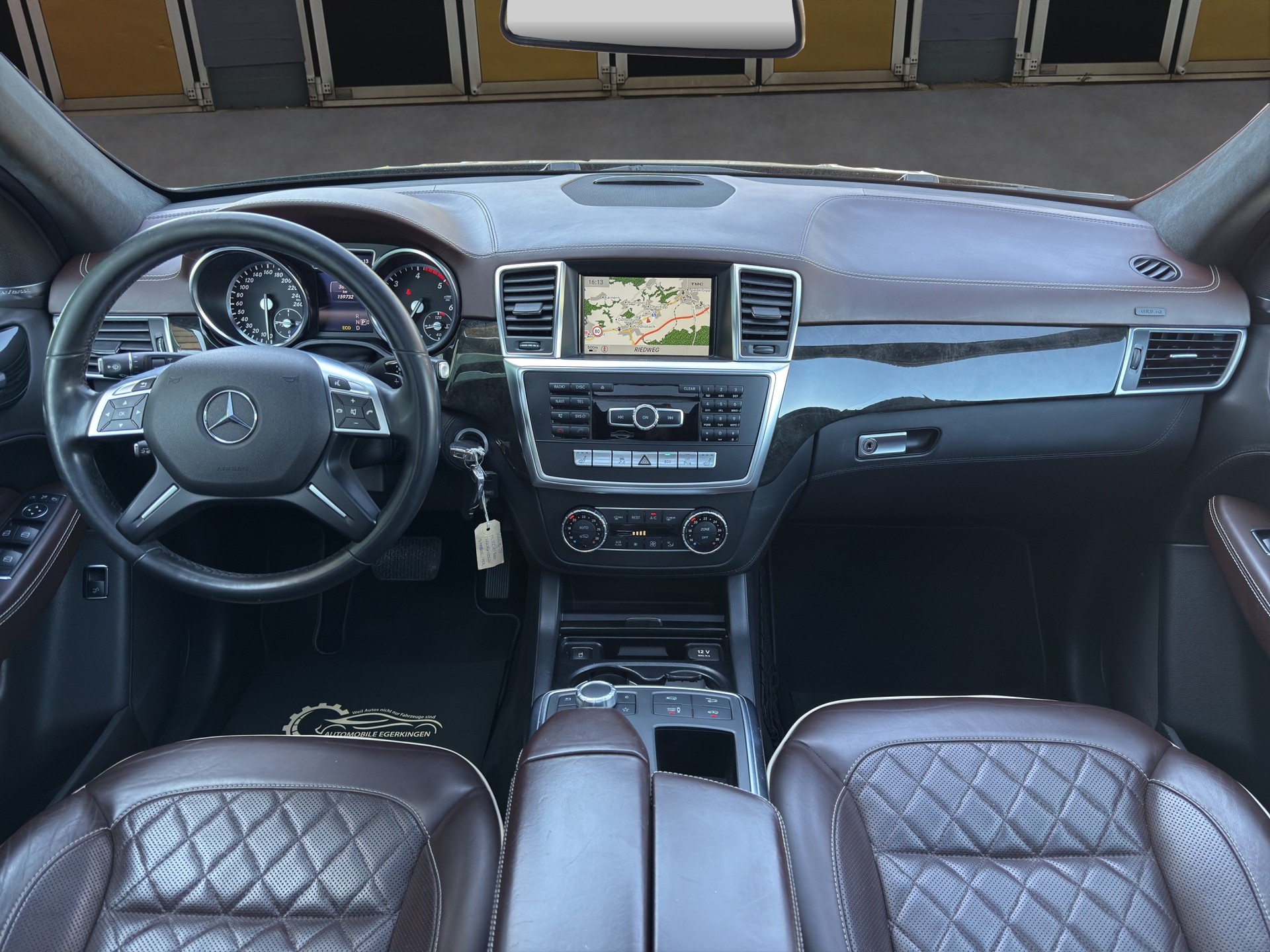 MERCEDES-BENZ ML 350 CDI BlueTec AMG Line-image-10