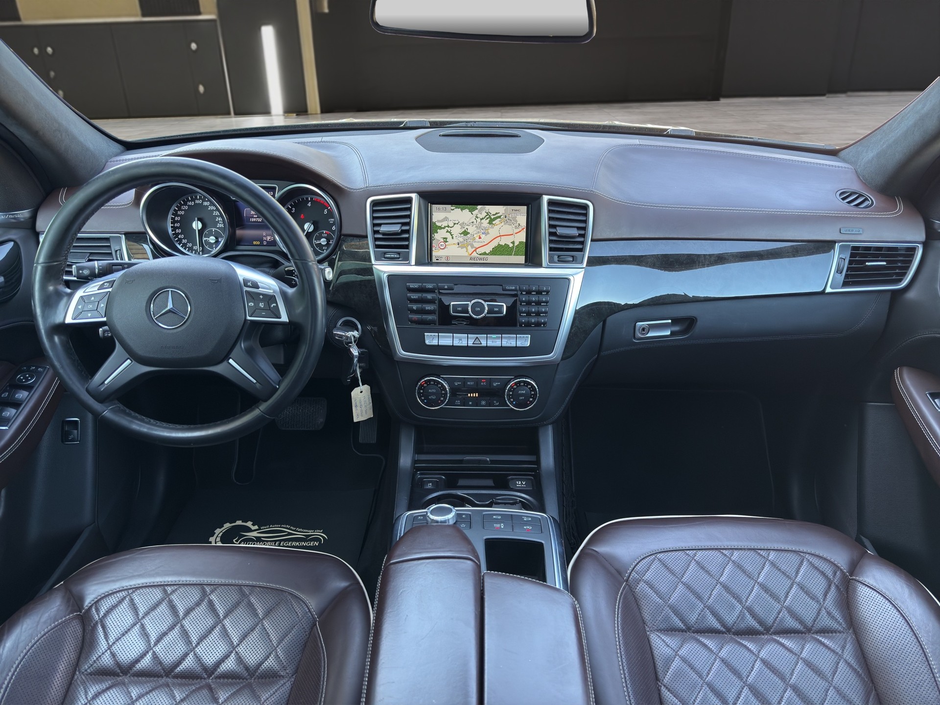 MERCEDES-BENZ ML 350 CDI BlueTec AMG Line-image-10