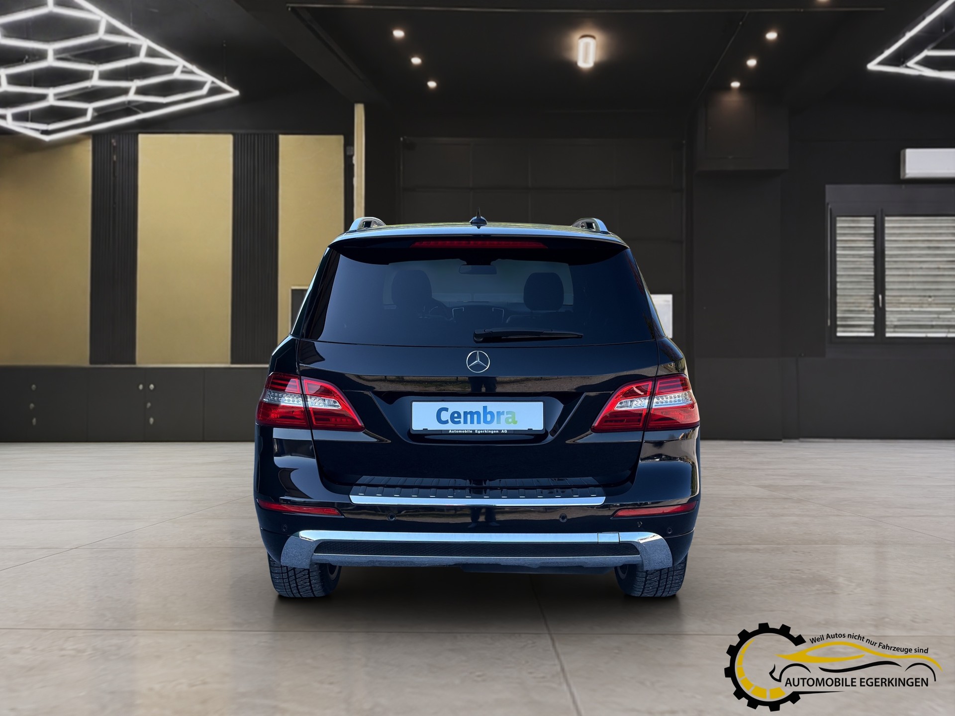 MERCEDES-BENZ ML 350 CDI BlueTec AMG Line-image-5