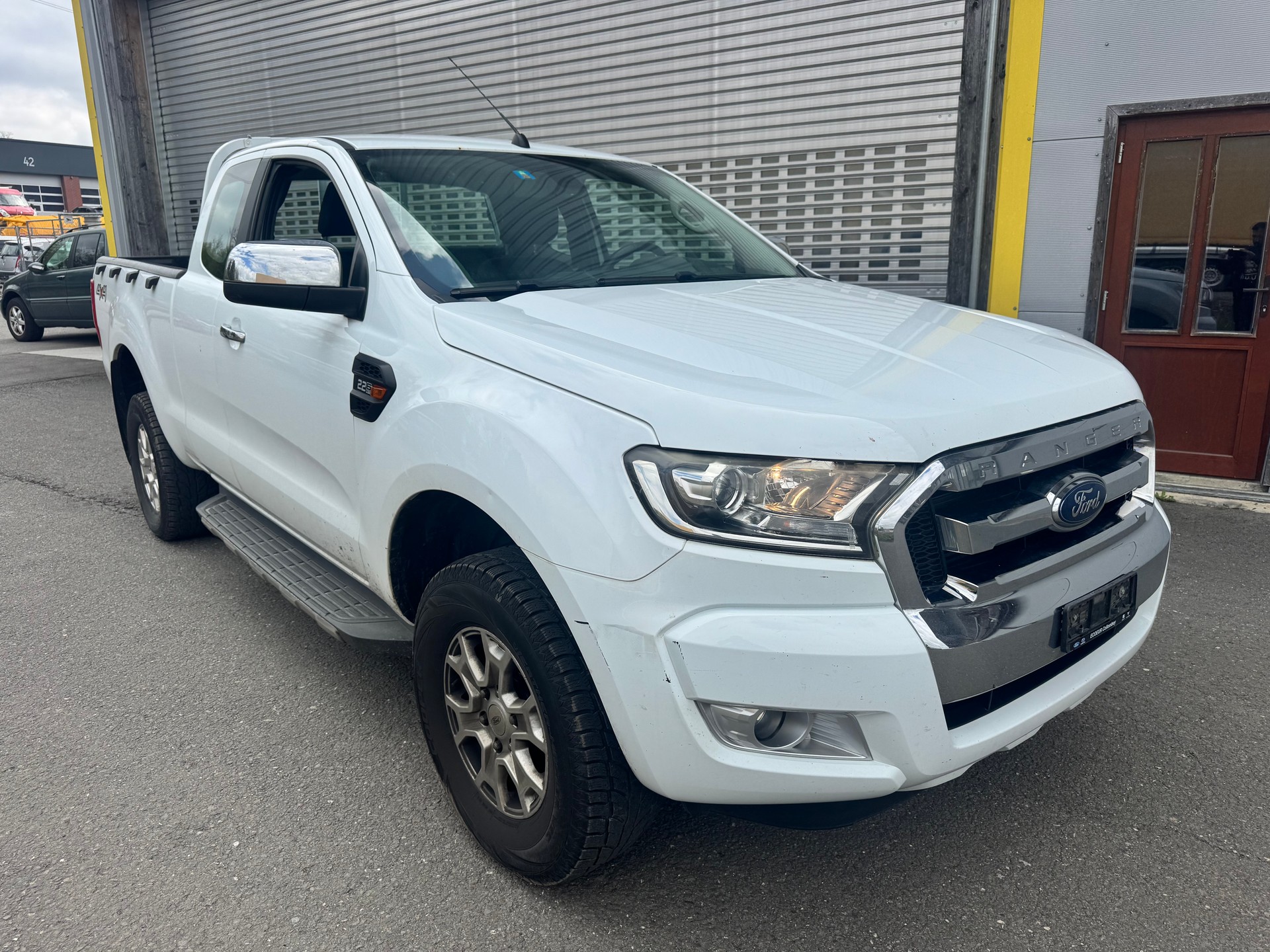 FORD Ranger XLT 2.2 TDCi 4x4 A-image-0