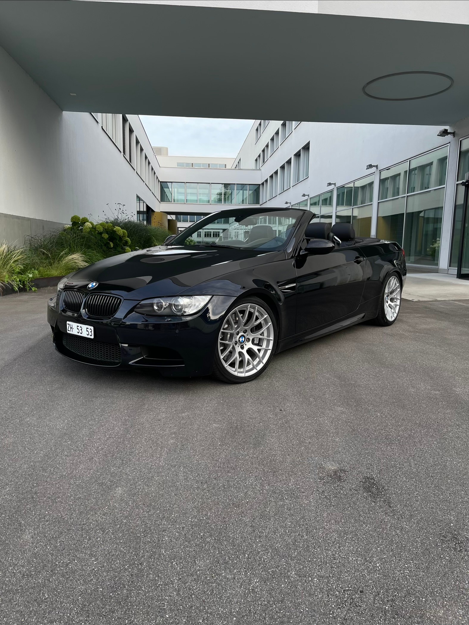 BMW M3 Cabriolet DSG-image-1