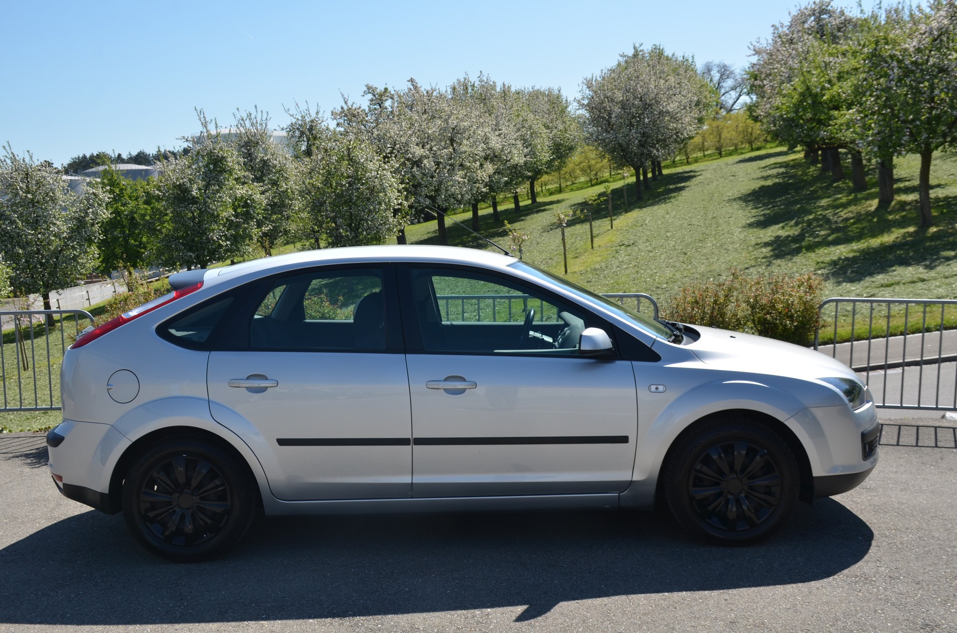 FORD FOCUS-image-2