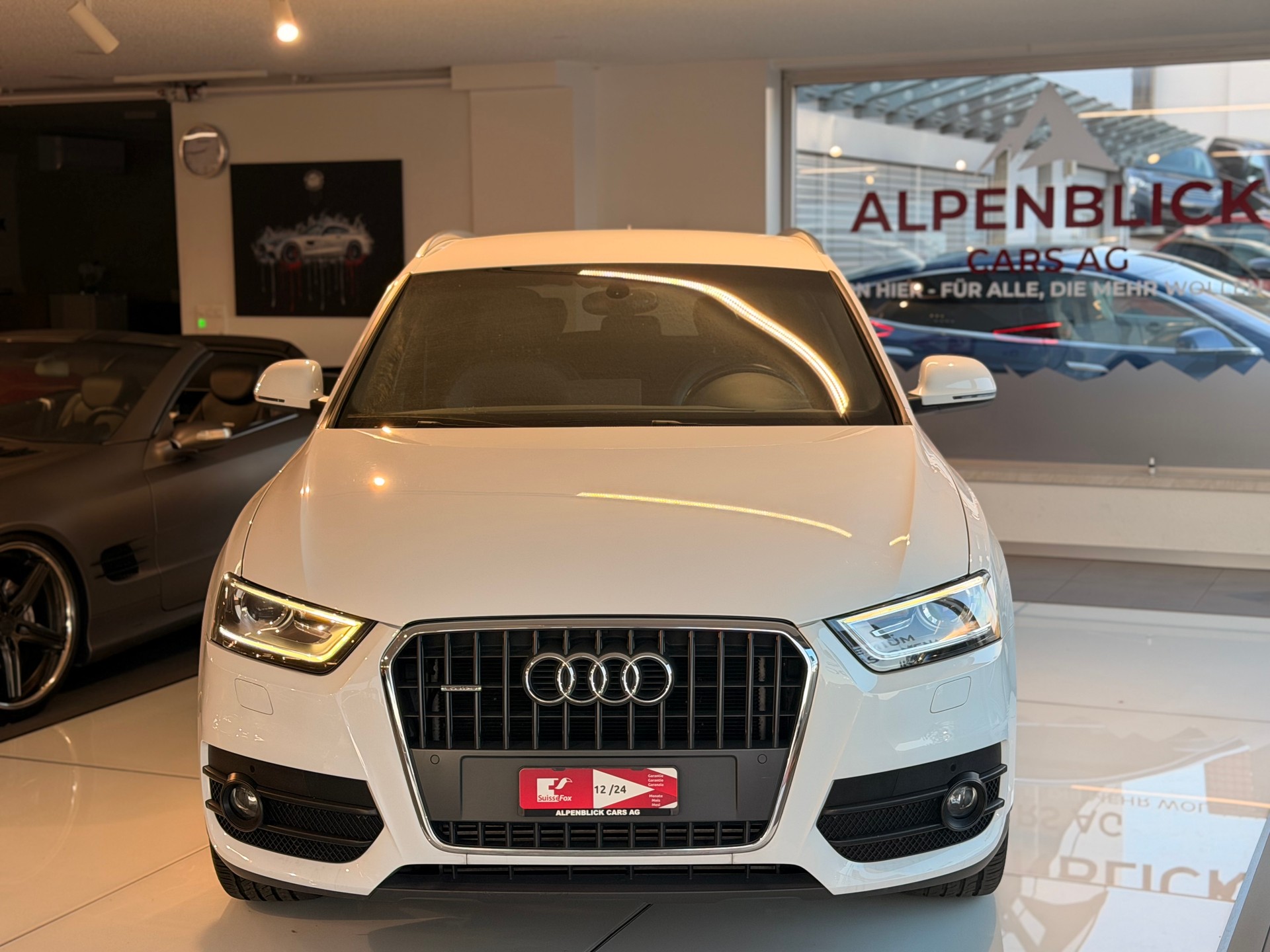AUDI Q3 2.0 TFSI quattro S-tronic-image-6
