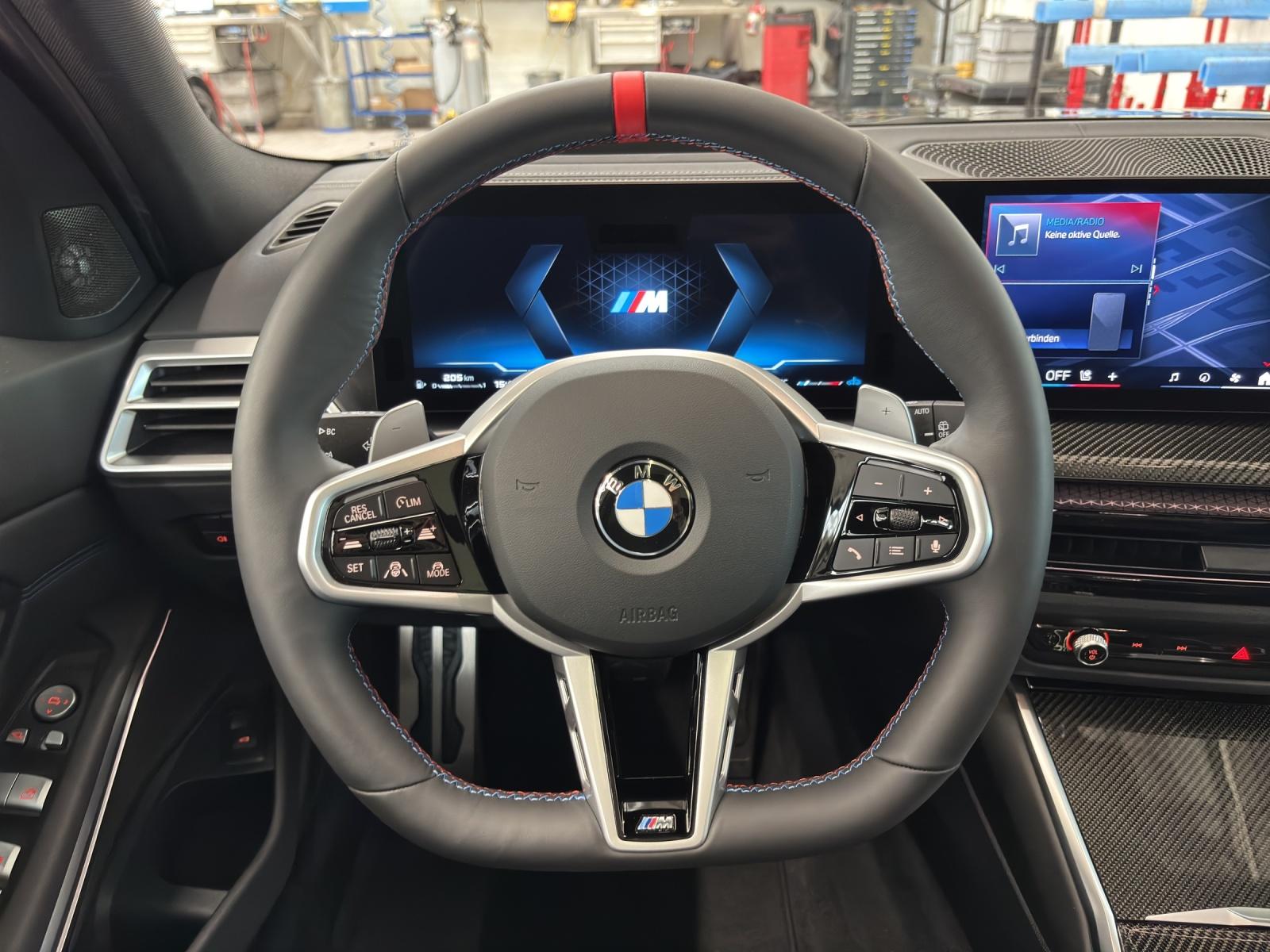 BMW M340i xDrive Touring M Sport Pro-image-10