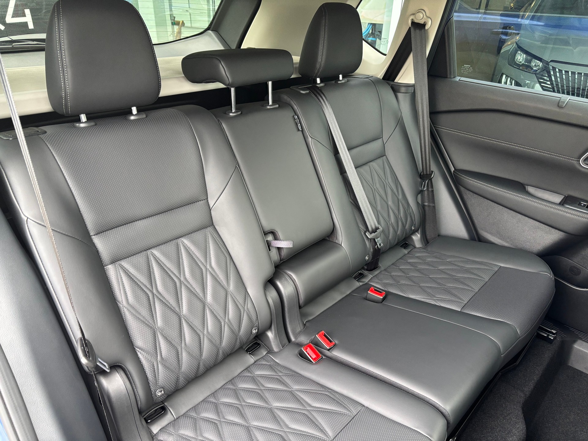 NISSAN X-Trail 1.5e-Pow 4WD Tekna+-image-10