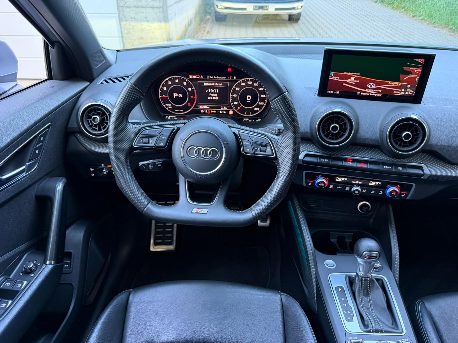 AUDI Q2 35 TFSI Sport S-tronic S-Line-image-21