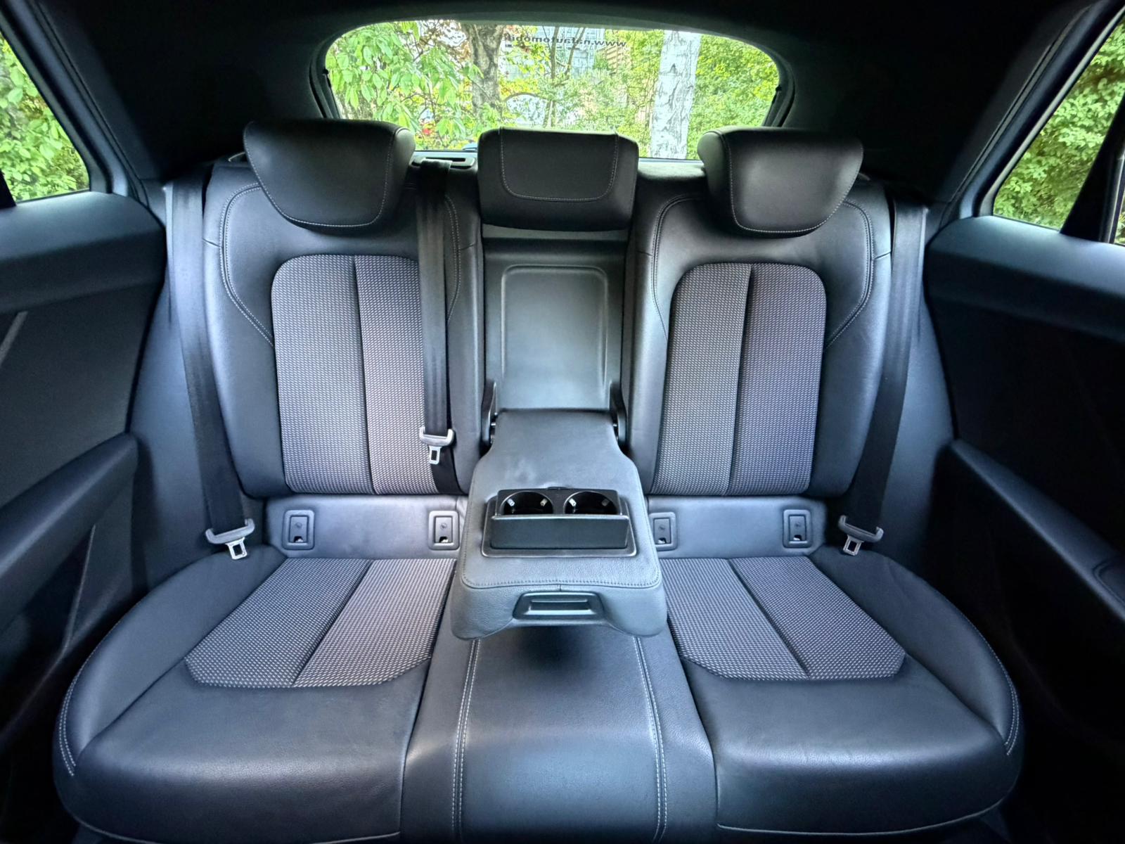 AUDI Q2 35 TFSI Sport S-tronic S-Line-image-18