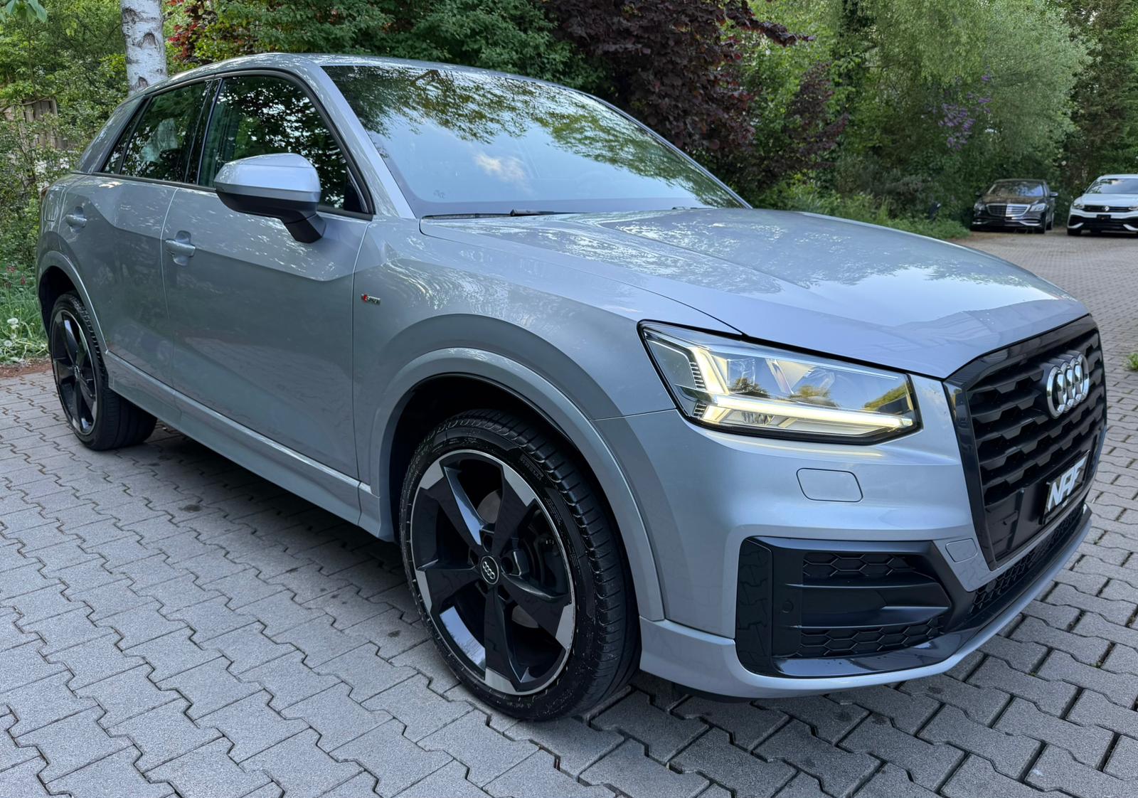 AUDI Q2 35 TFSI Sport S-tronic S-Line-image-6