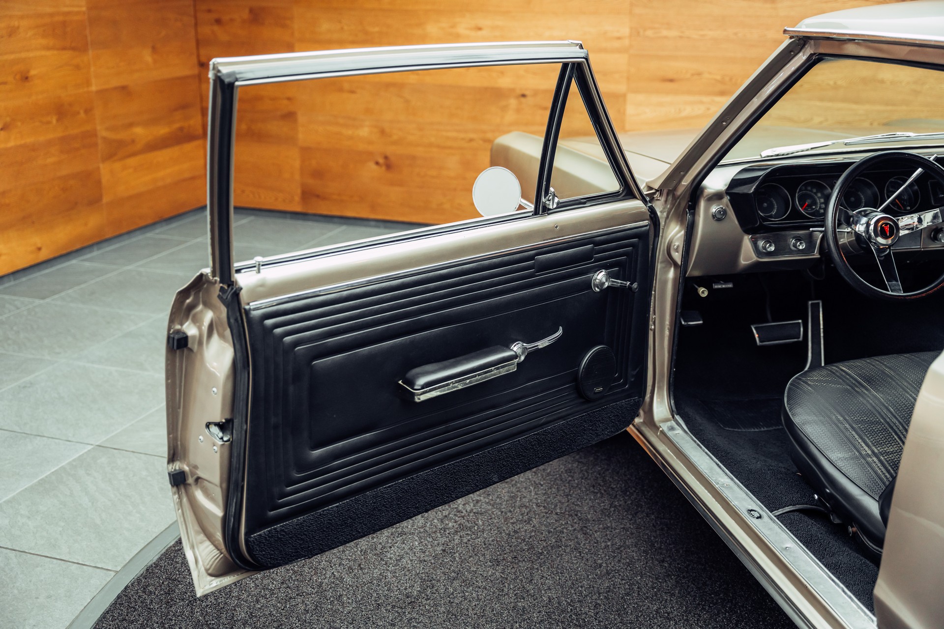 PONTIAC Tempest GTO-image-12