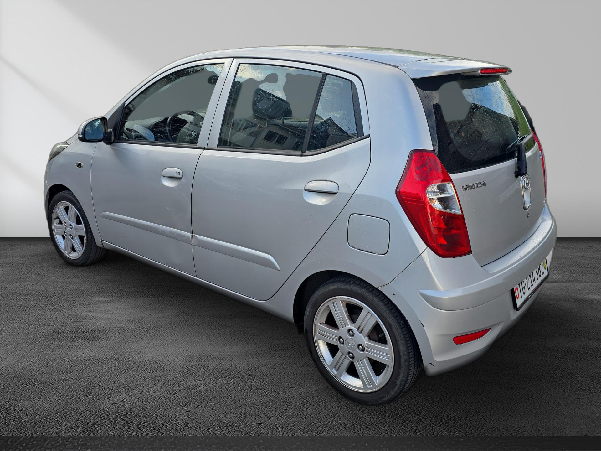 HYUNDAI i10 1.2 Style-image-2