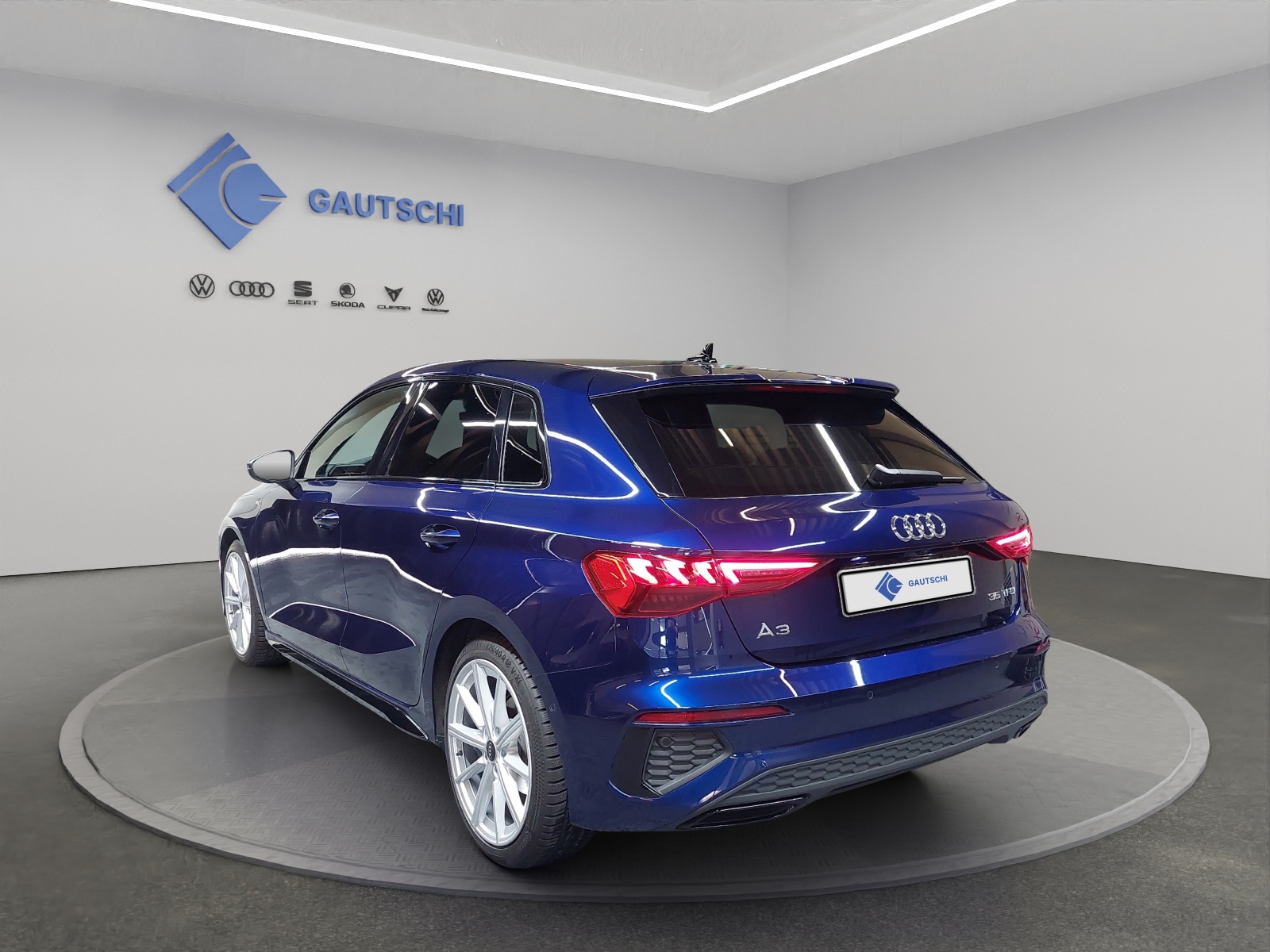 AUDI A3 Sportback 35 TFSI S line S-tronic-image-2